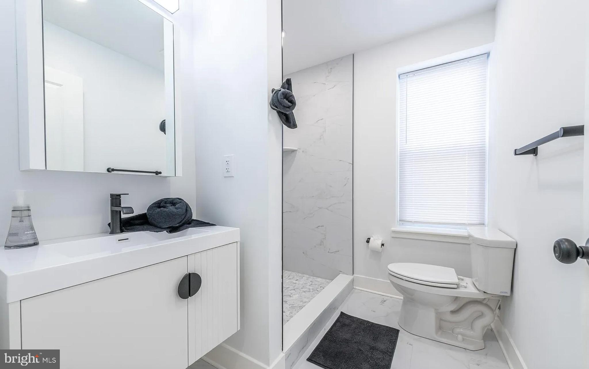 2020 S 16TH STREET UNIT B
