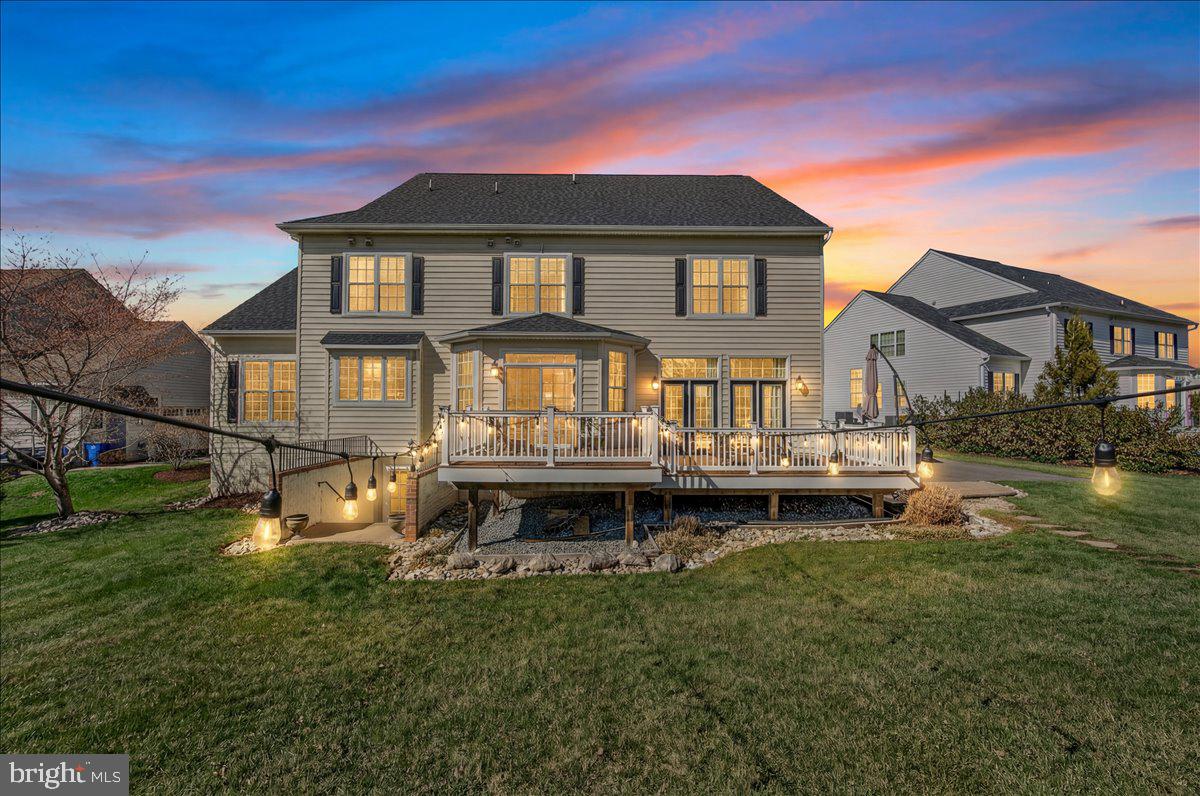 ROYAL OAKS - Residential