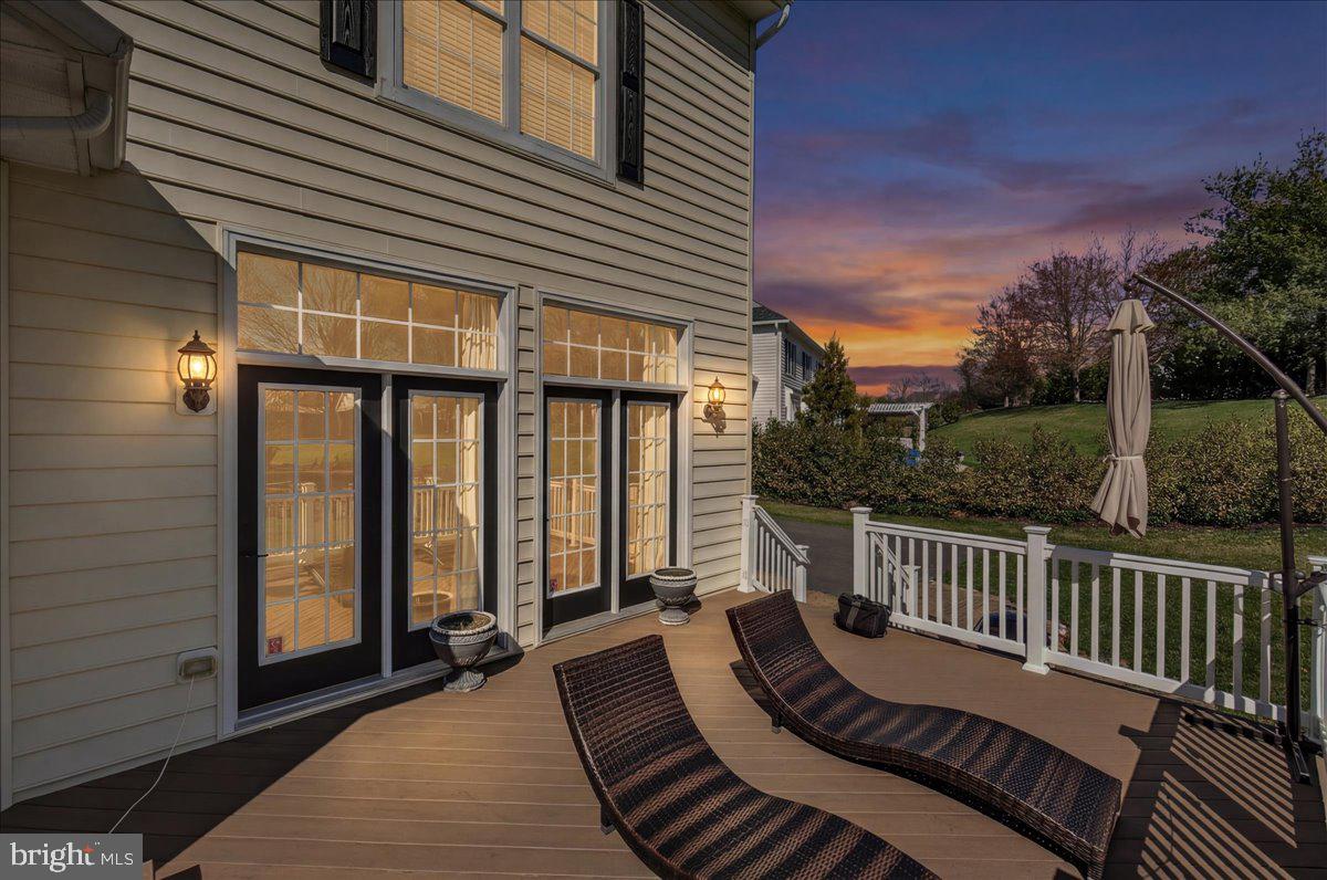 ROYAL OAKS - Residential