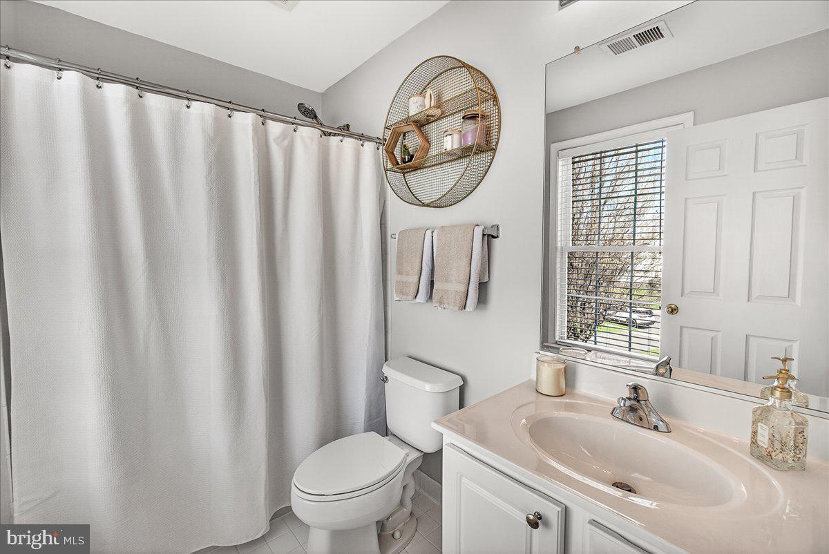 ROYAL OAKS - Residential