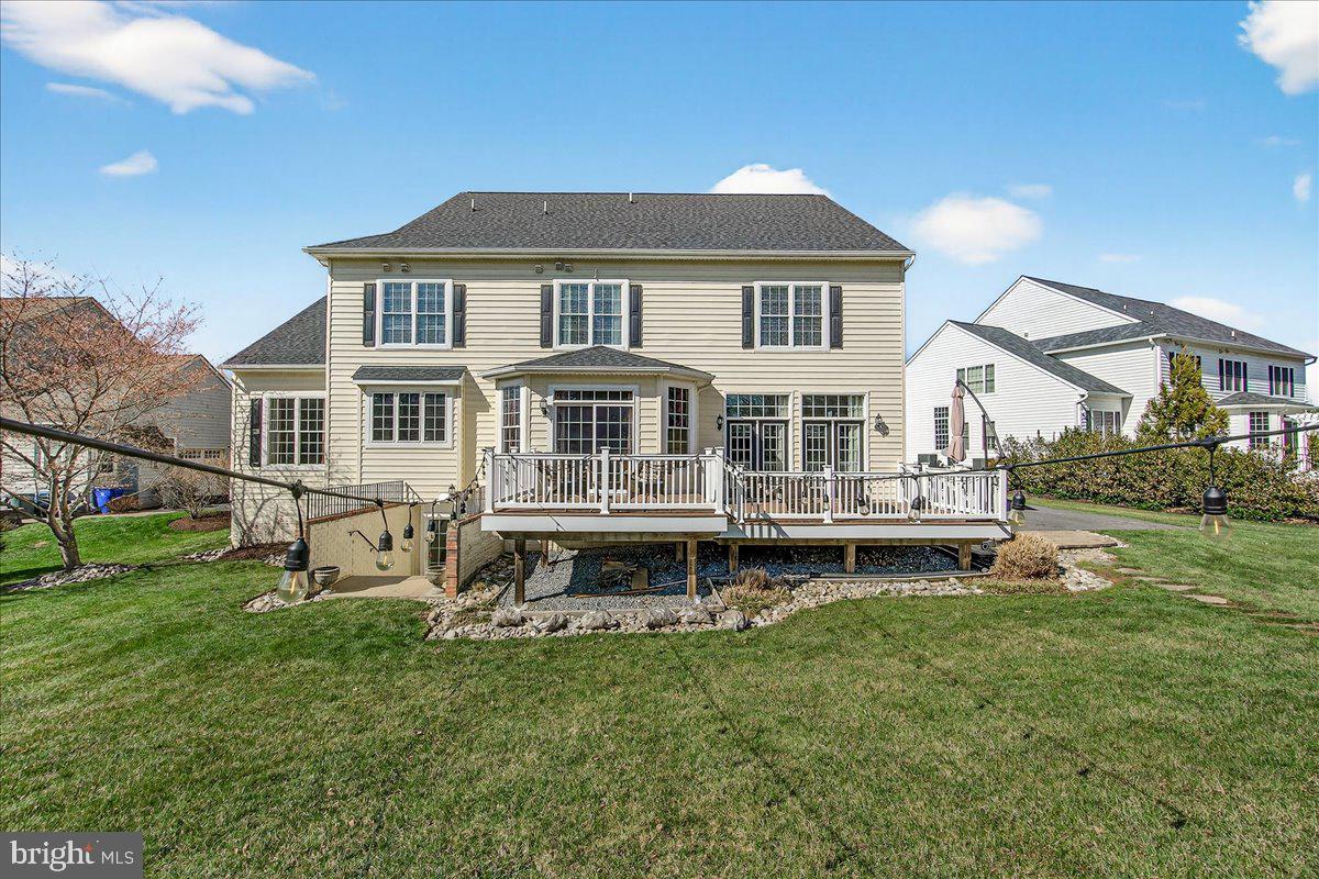 ROYAL OAKS - Residential