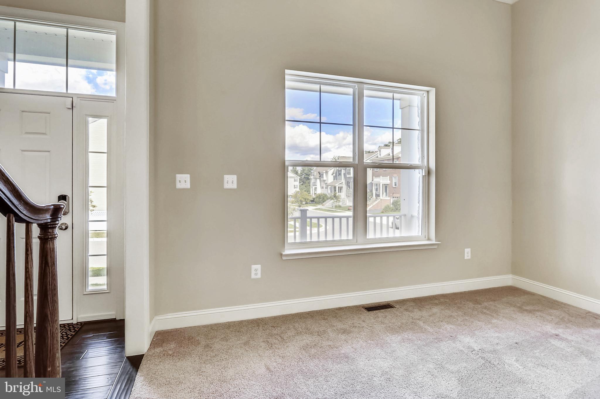 LAYHILL OVERLOOK - Residential Lease