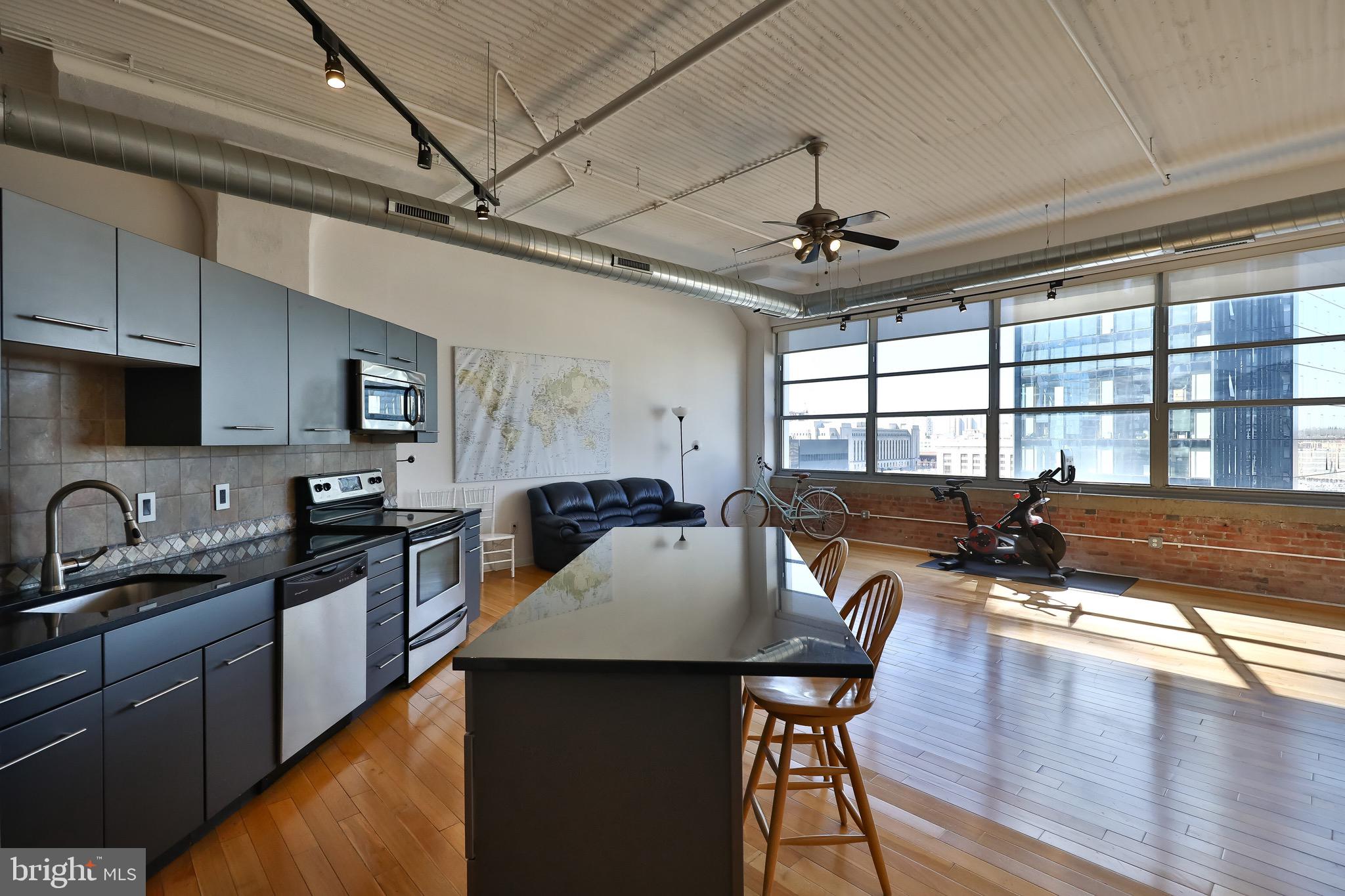 LOGAN SQUARE - Residential Lease