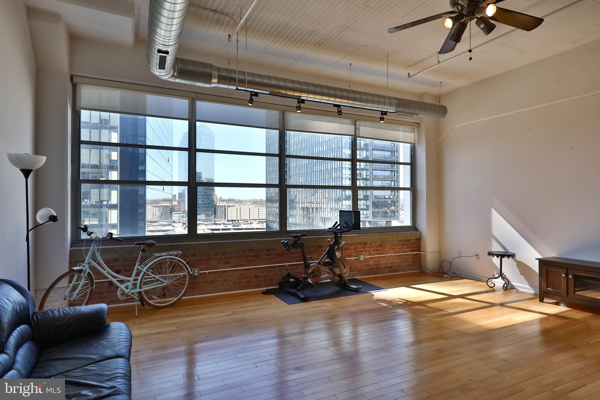 LOGAN SQUARE - Residential Lease