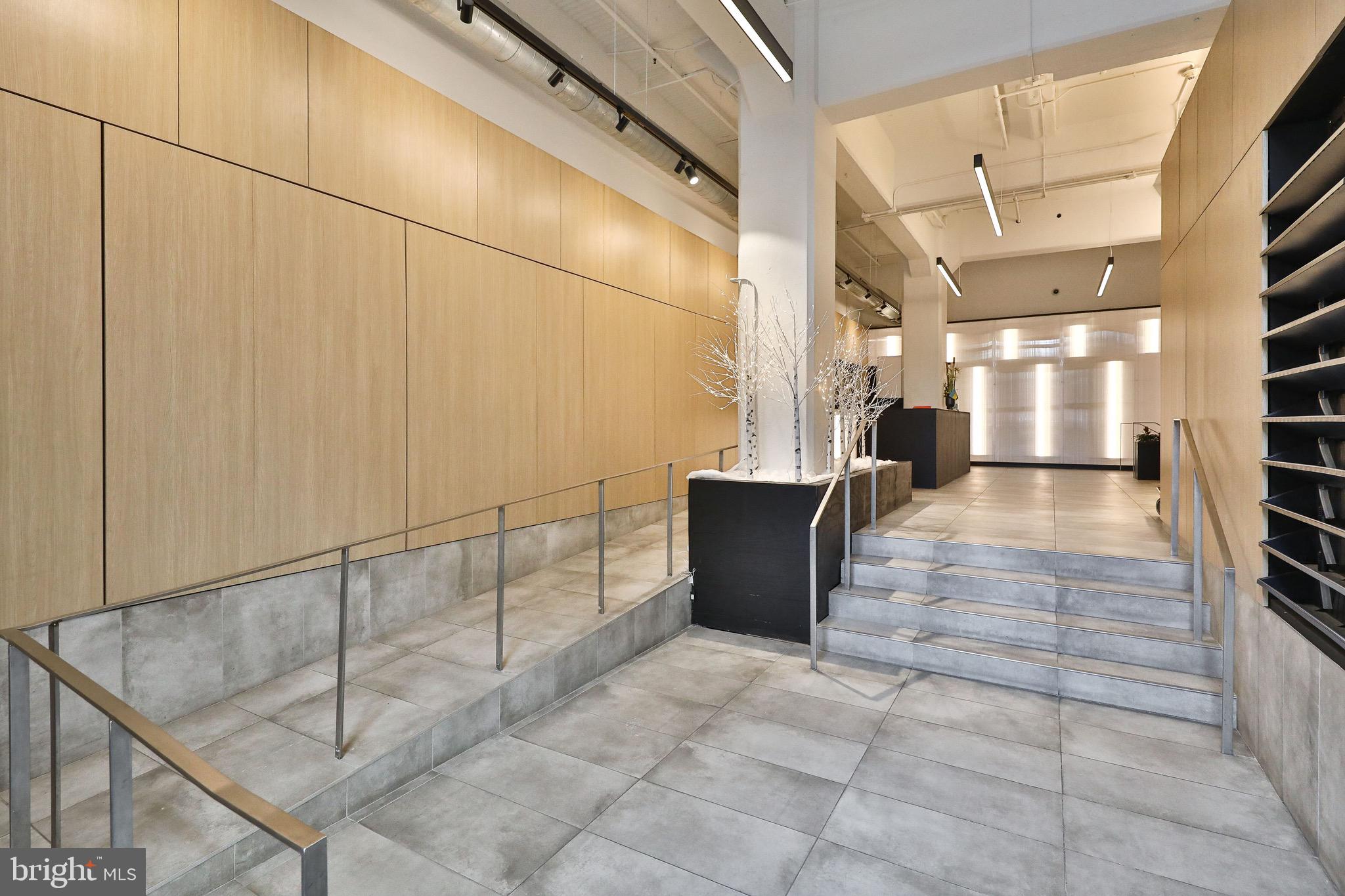 LOGAN SQUARE - Residential Lease