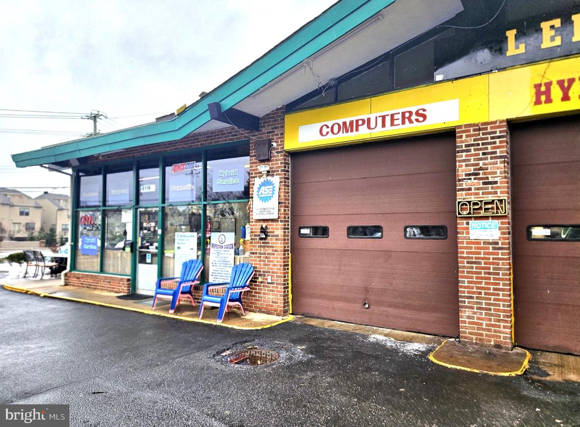 6116 COLUMBIA PIKE
