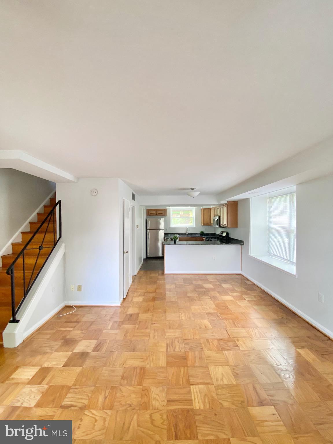 FAIRLINGTON TOWNE - Residential Lease