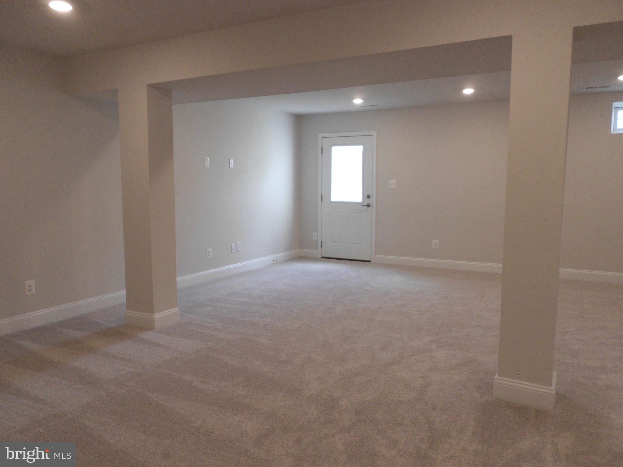 BEECH CREEK - Residential