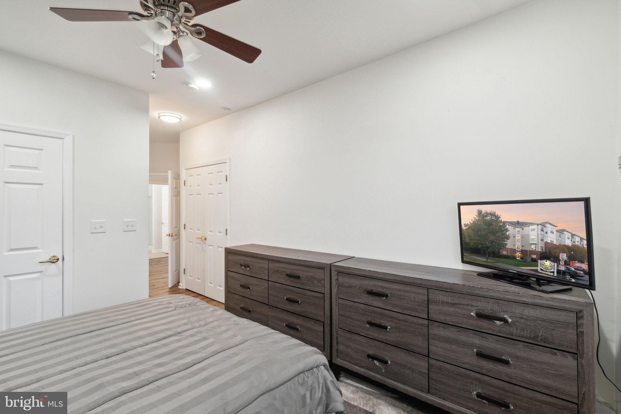 KINGS OVERLOOK - Residential