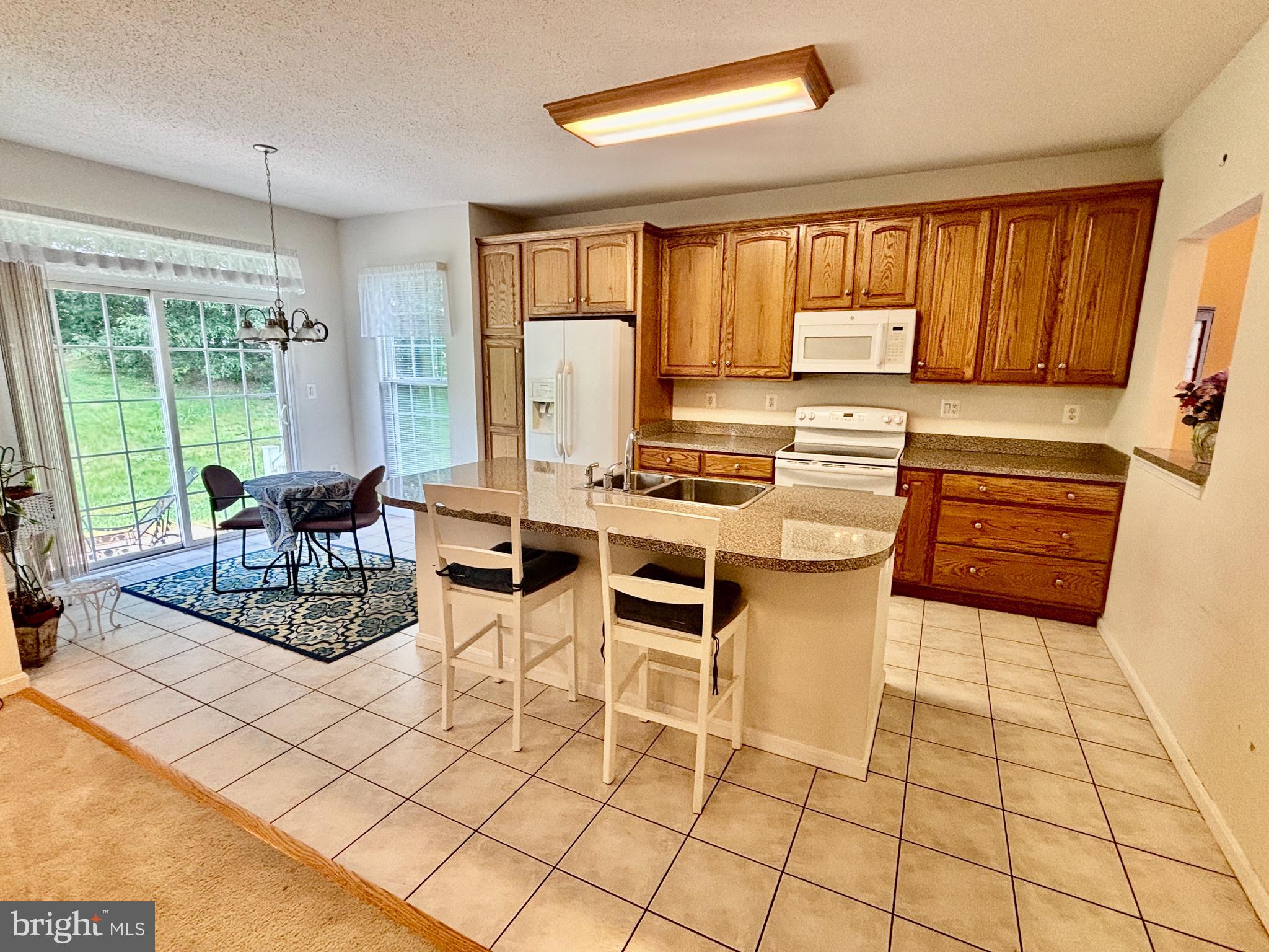 HAWTHORNE GREENE - Residential