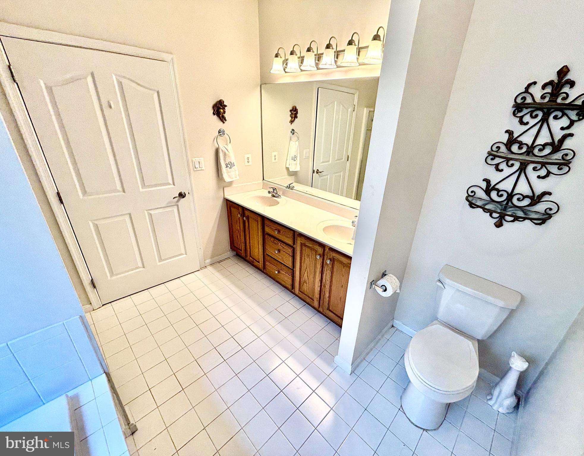 HAWTHORNE GREENE - Residential