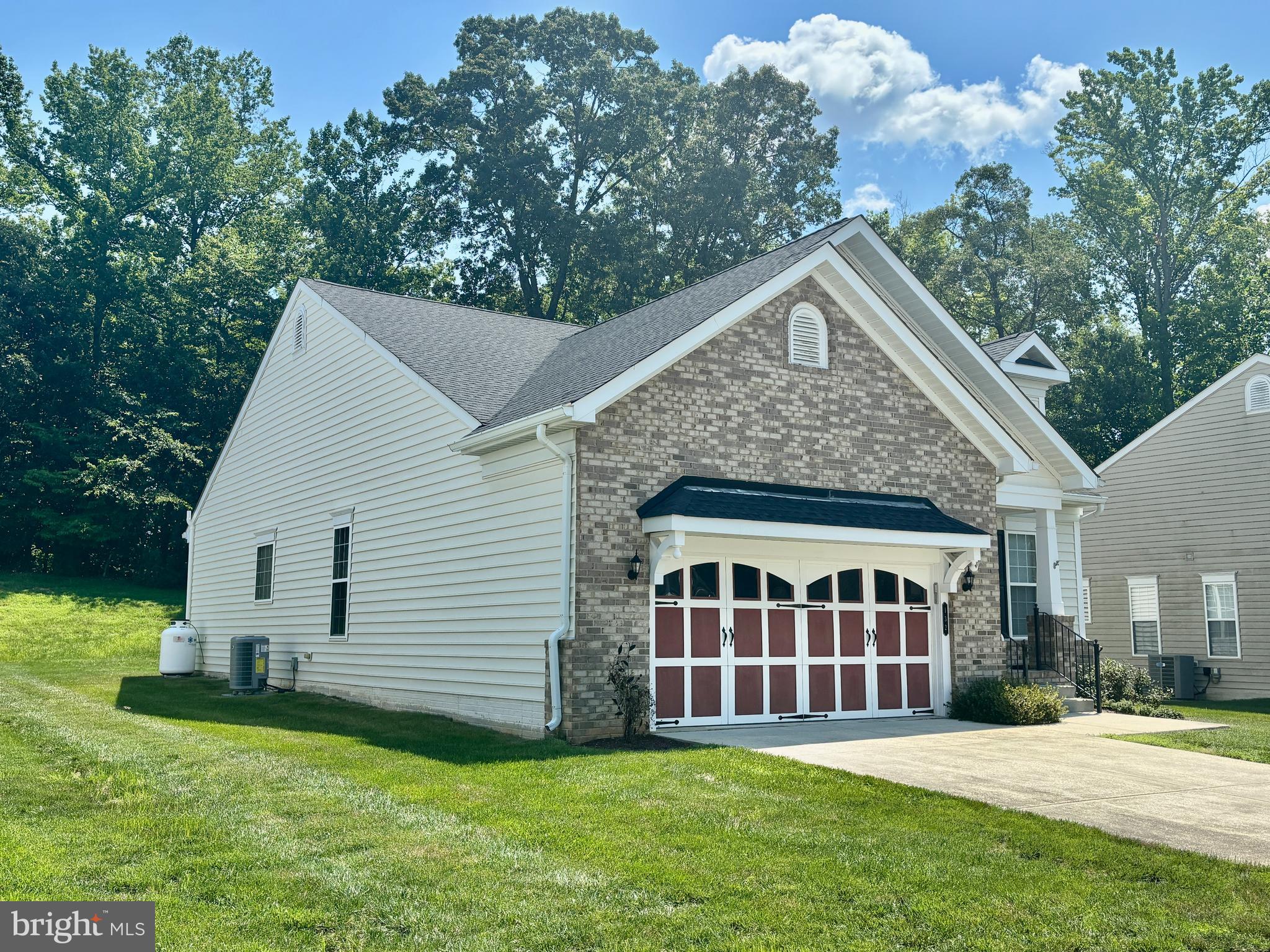 HAWTHORNE GREENE - Residential