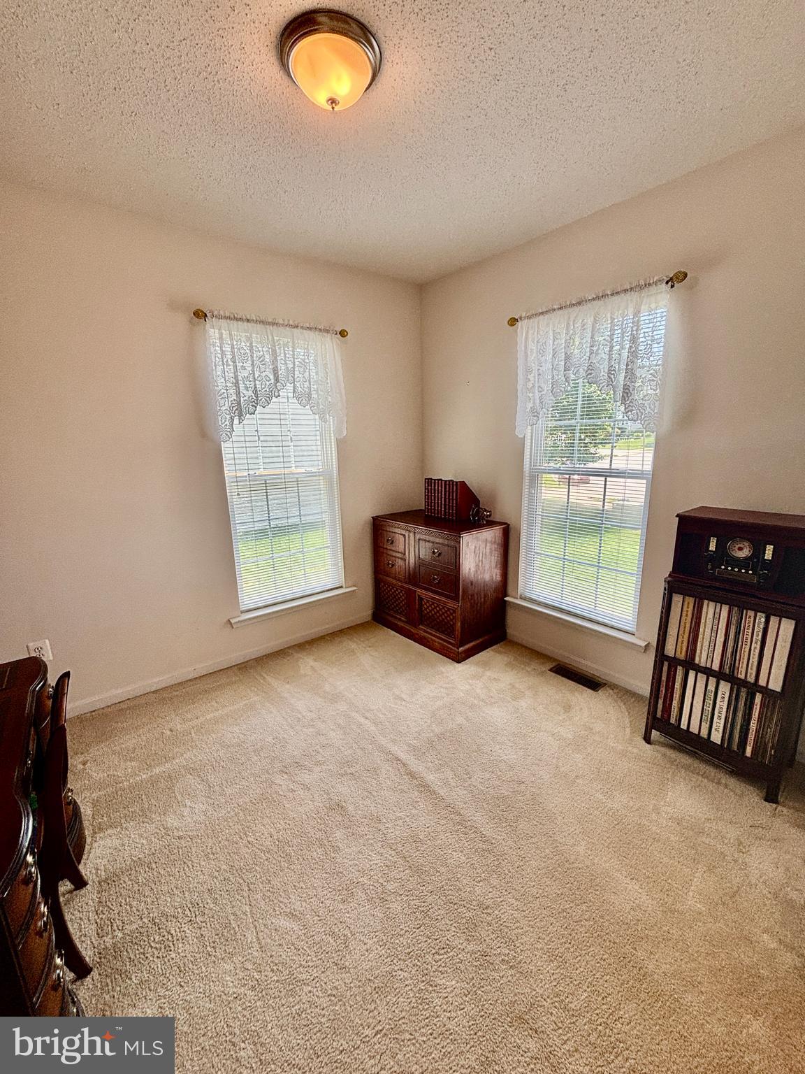 HAWTHORNE GREENE - Residential