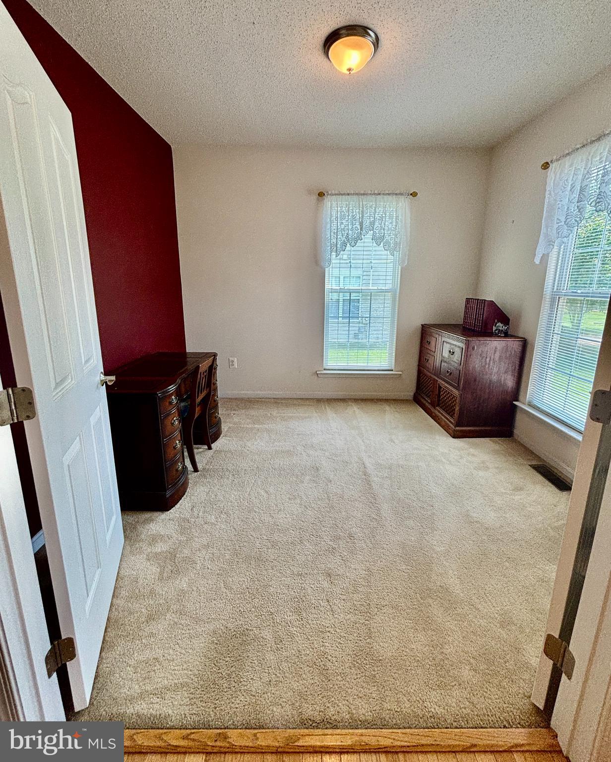 HAWTHORNE GREENE - Residential