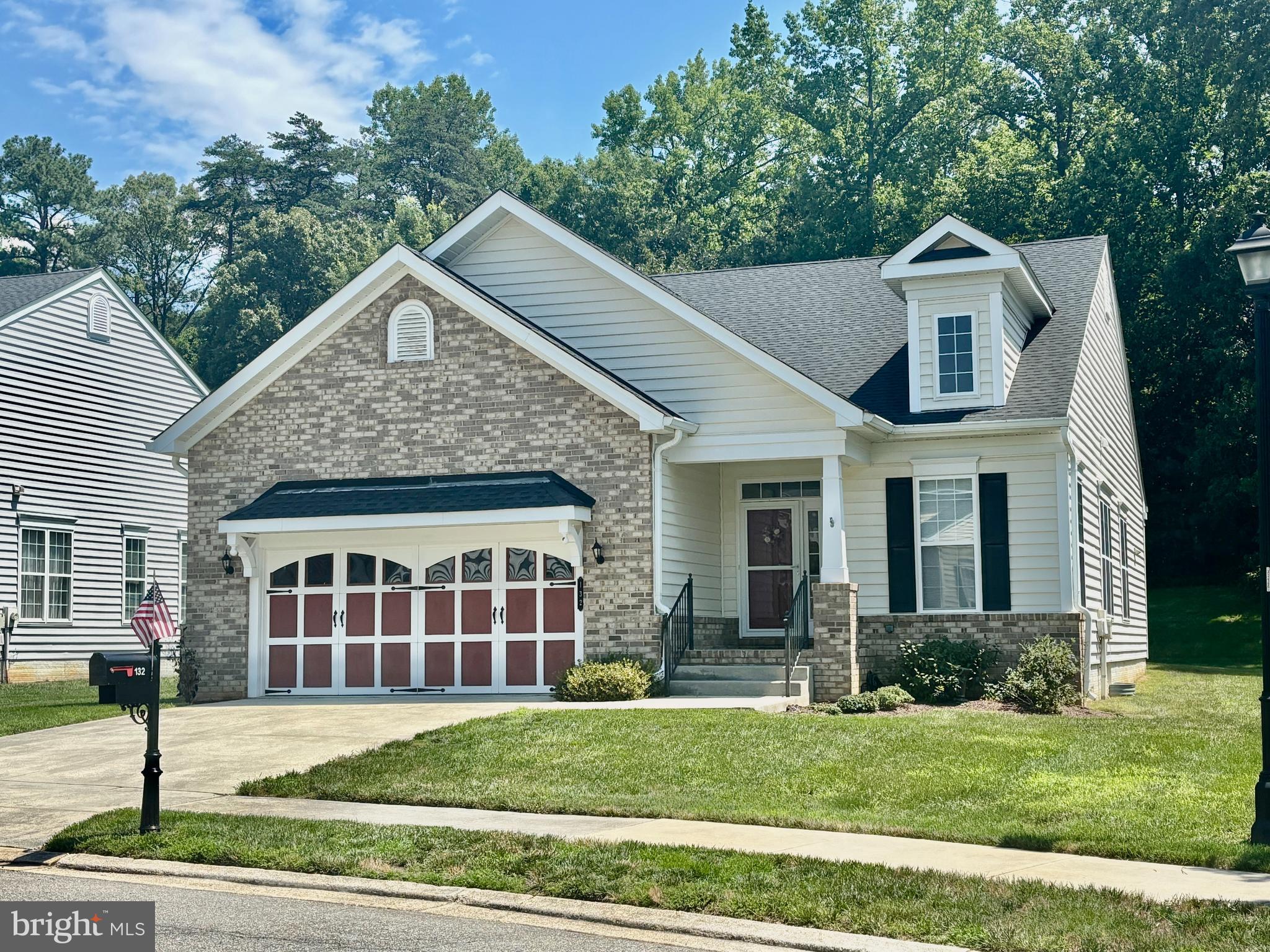 HAWTHORNE GREENE - Residential