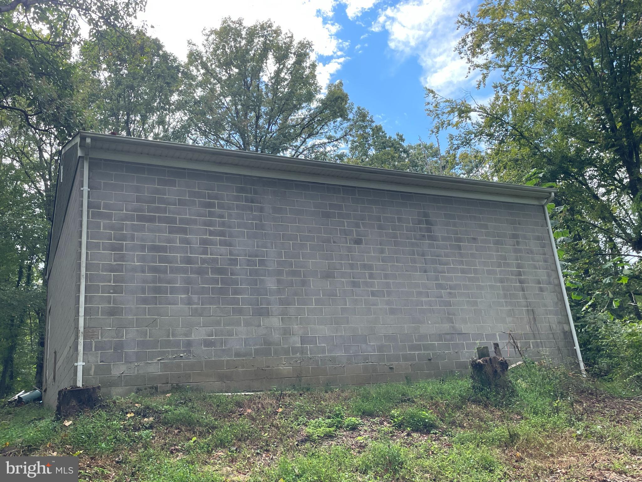 ARTHUR LUSBY ESTATES - Residential