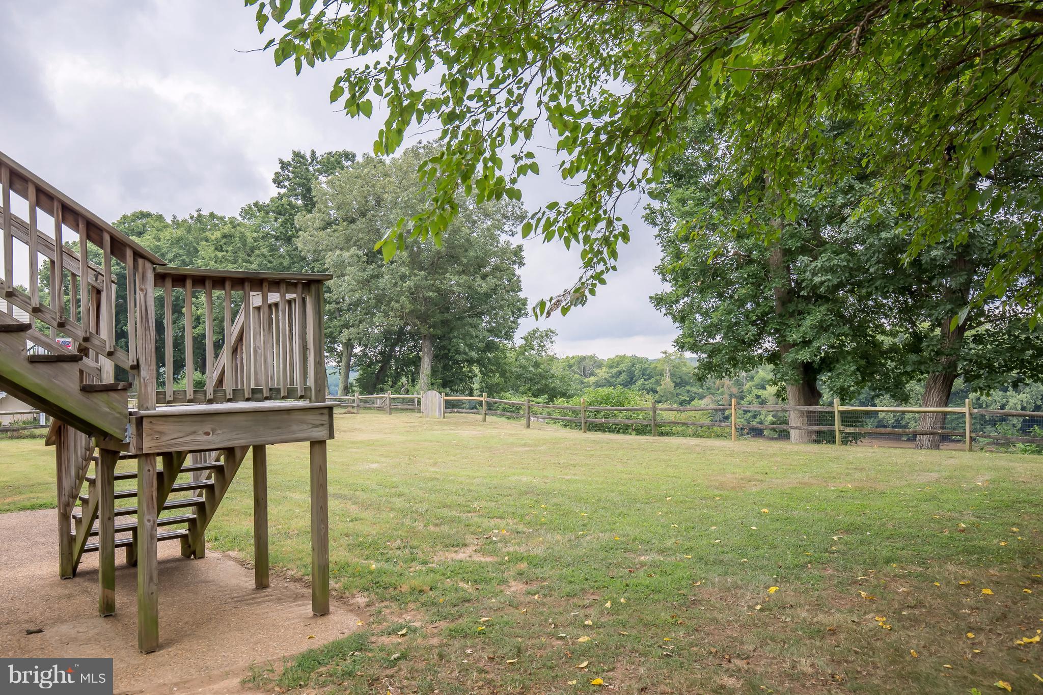 RIVER BEND - Residential
