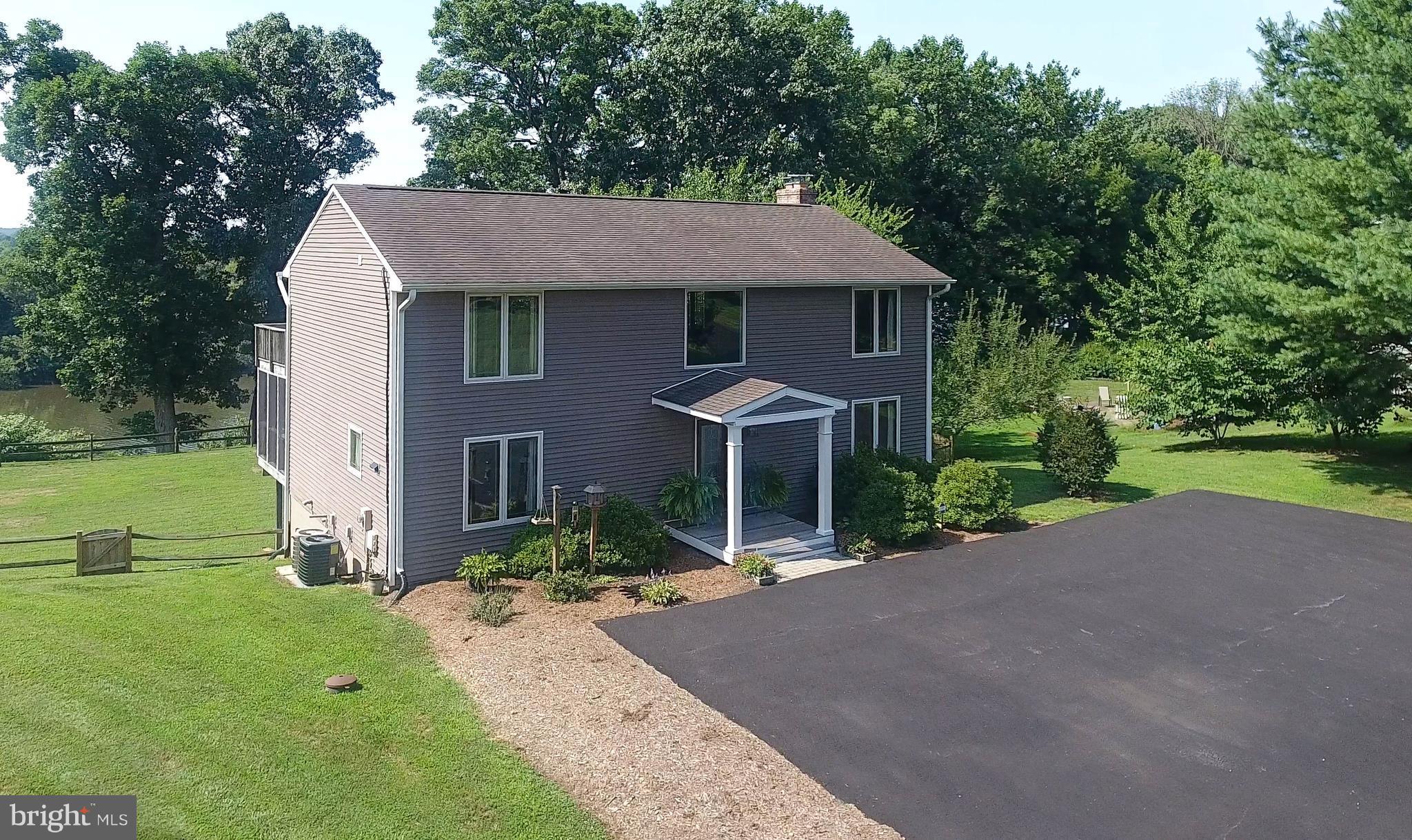 RIVER BEND - Residential