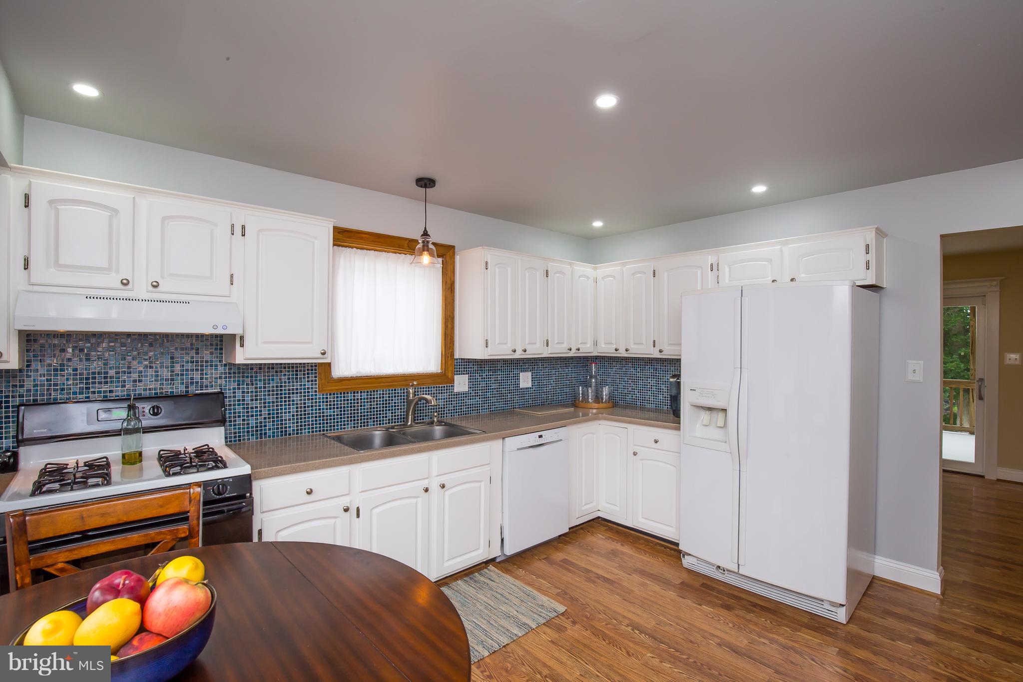 RIVER BEND - Residential