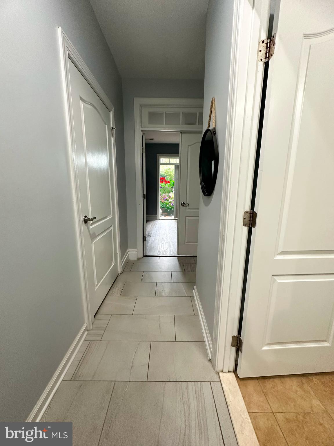 FALLS GROVE CONDOMINIUM - Residential