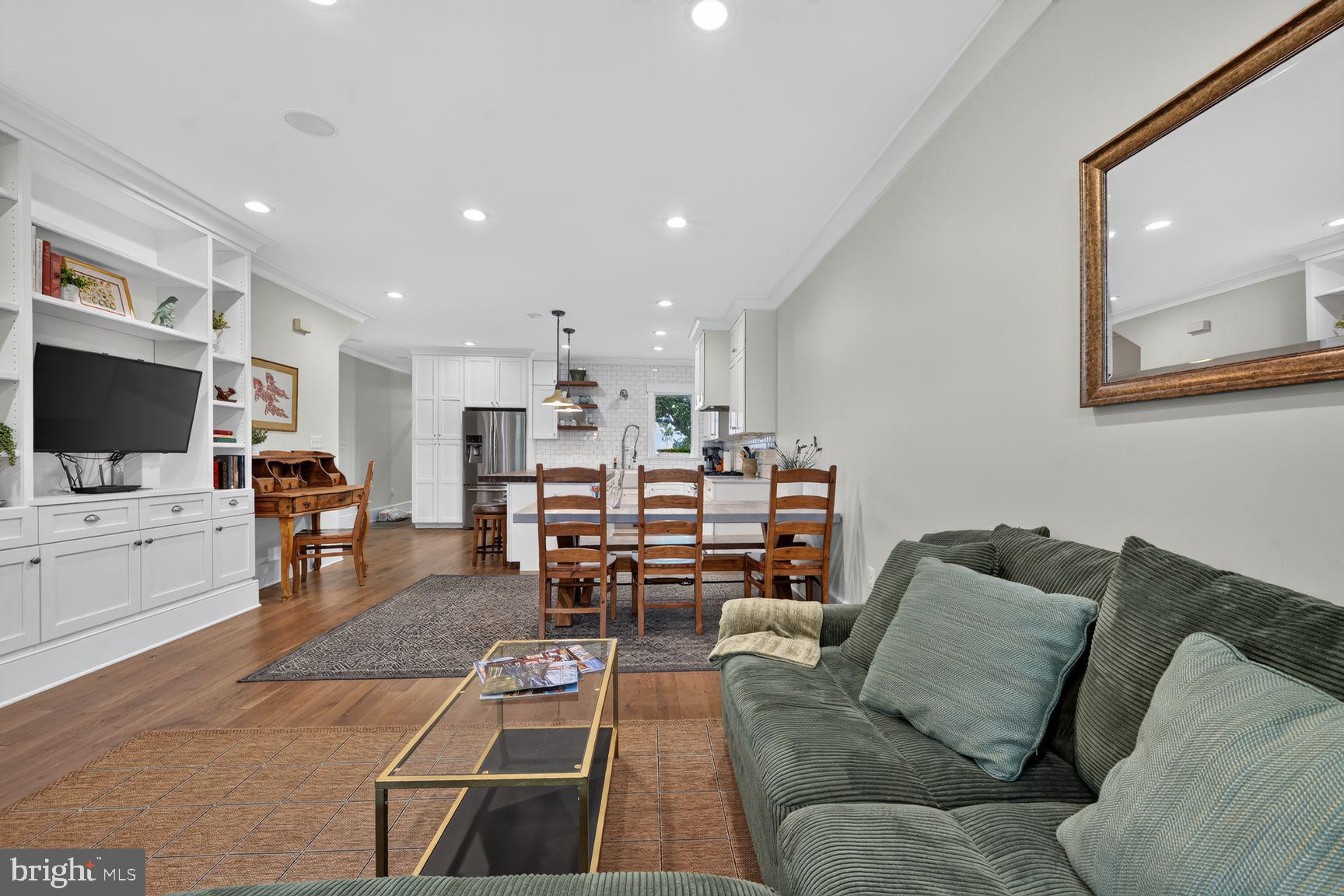 1232 I STREET NE 1