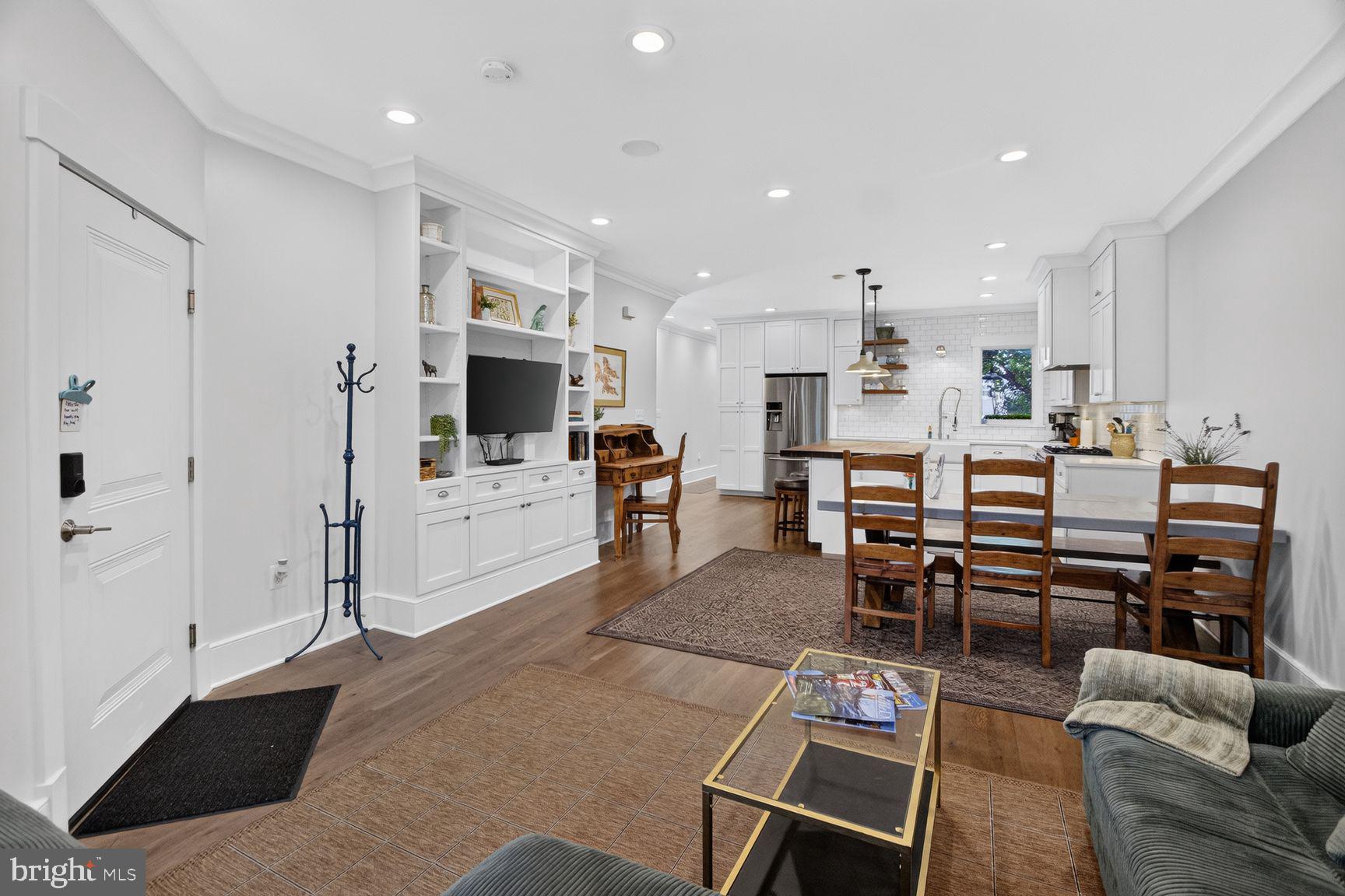 1232 I STREET NE 1
