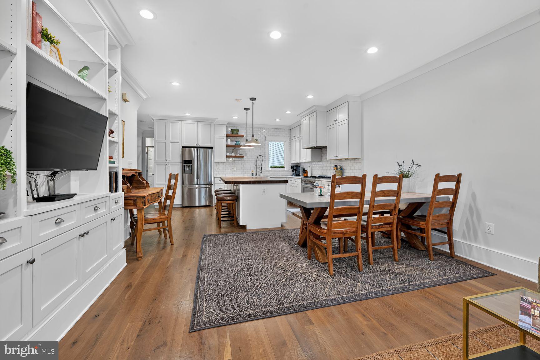 1232 I STREET NE 1