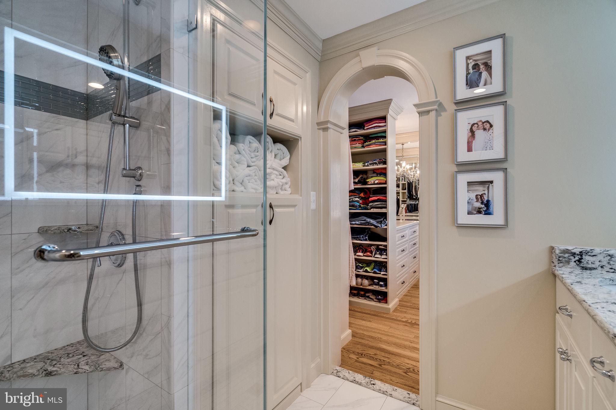 OLD TOWN ALEXANDRIA - Residential