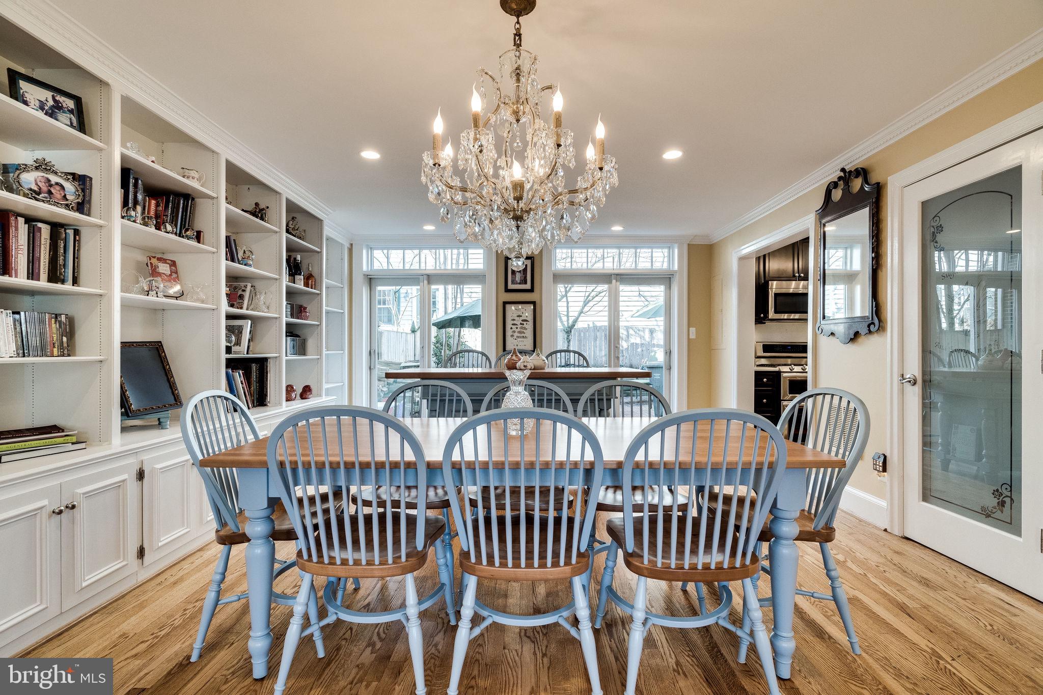 OLD TOWN ALEXANDRIA - Residential