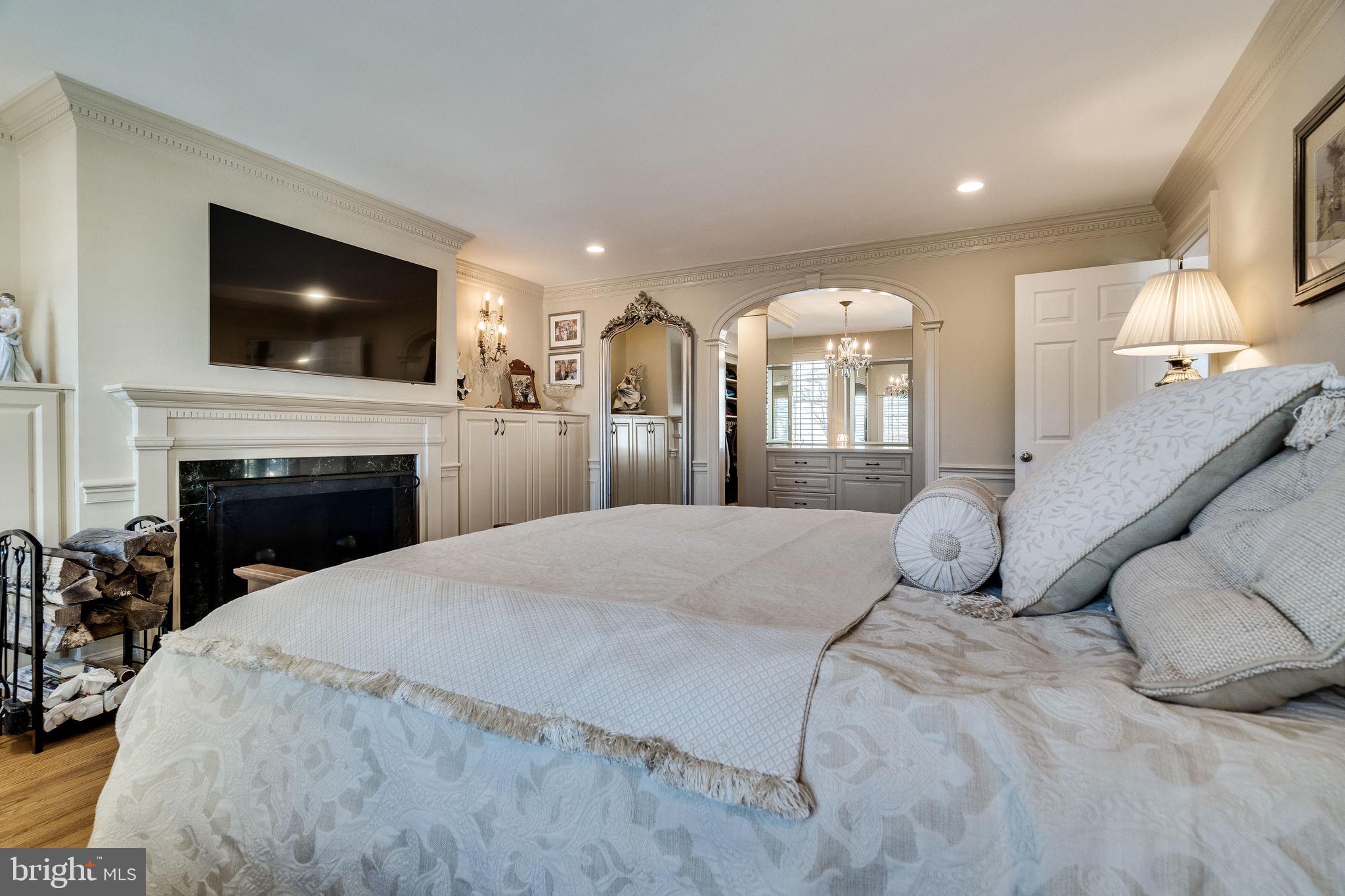 OLD TOWN ALEXANDRIA - Residential