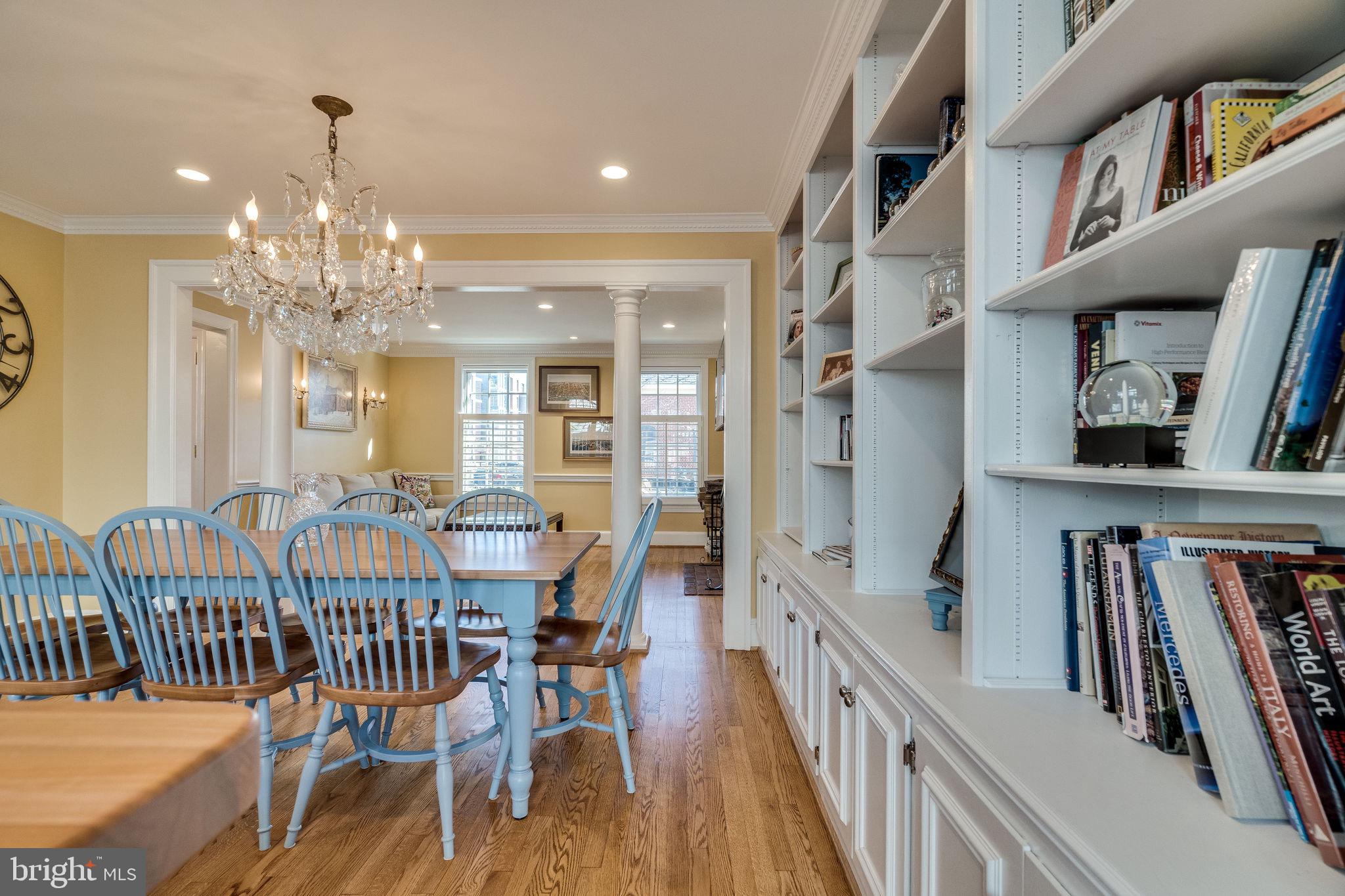 OLD TOWN ALEXANDRIA - Residential