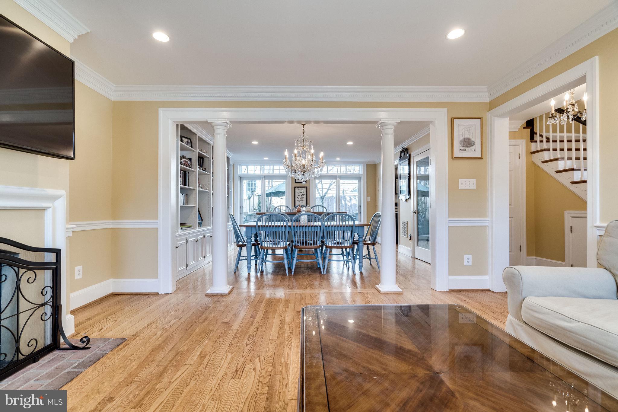 OLD TOWN ALEXANDRIA - Residential