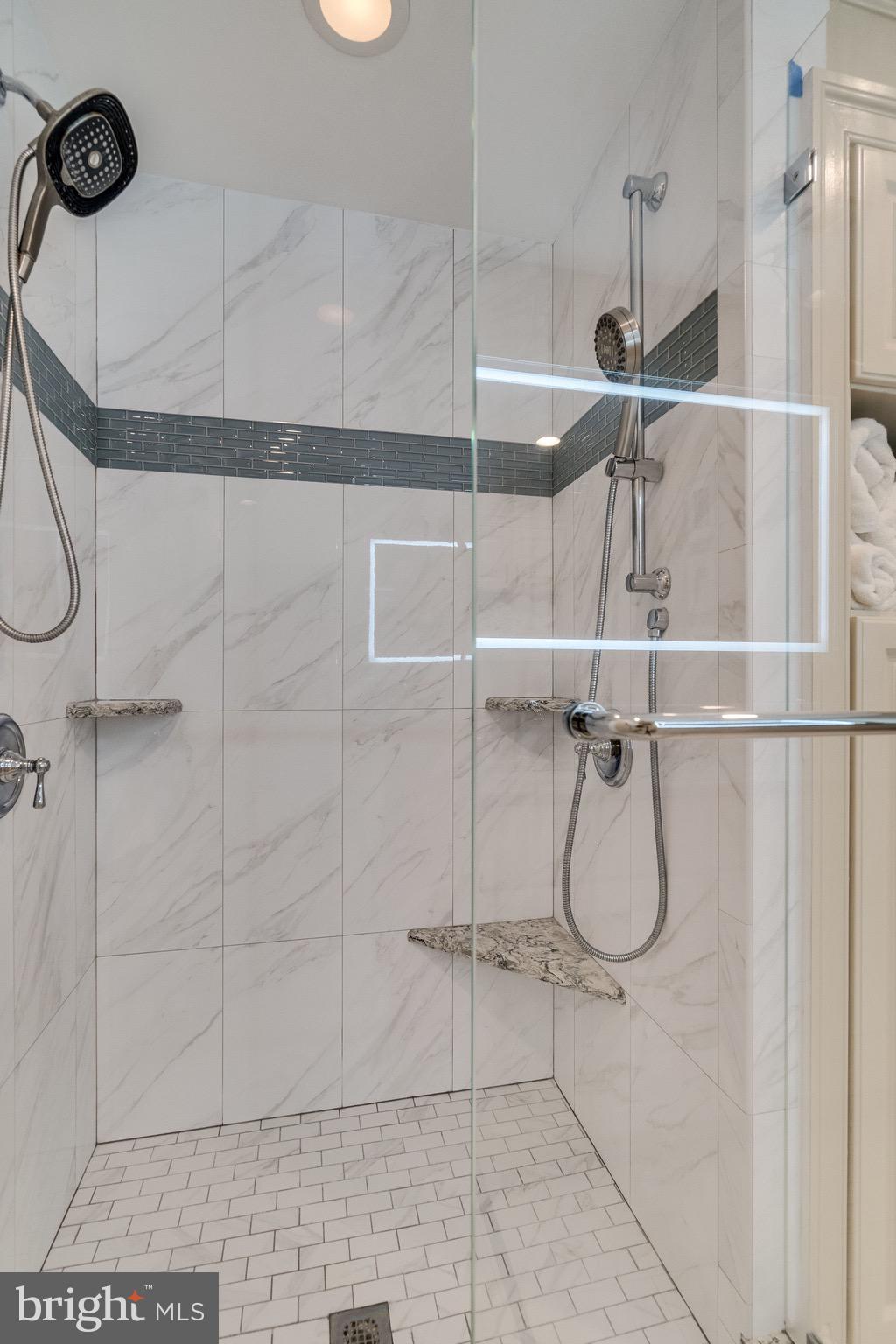 OLD TOWN ALEXANDRIA - Residential