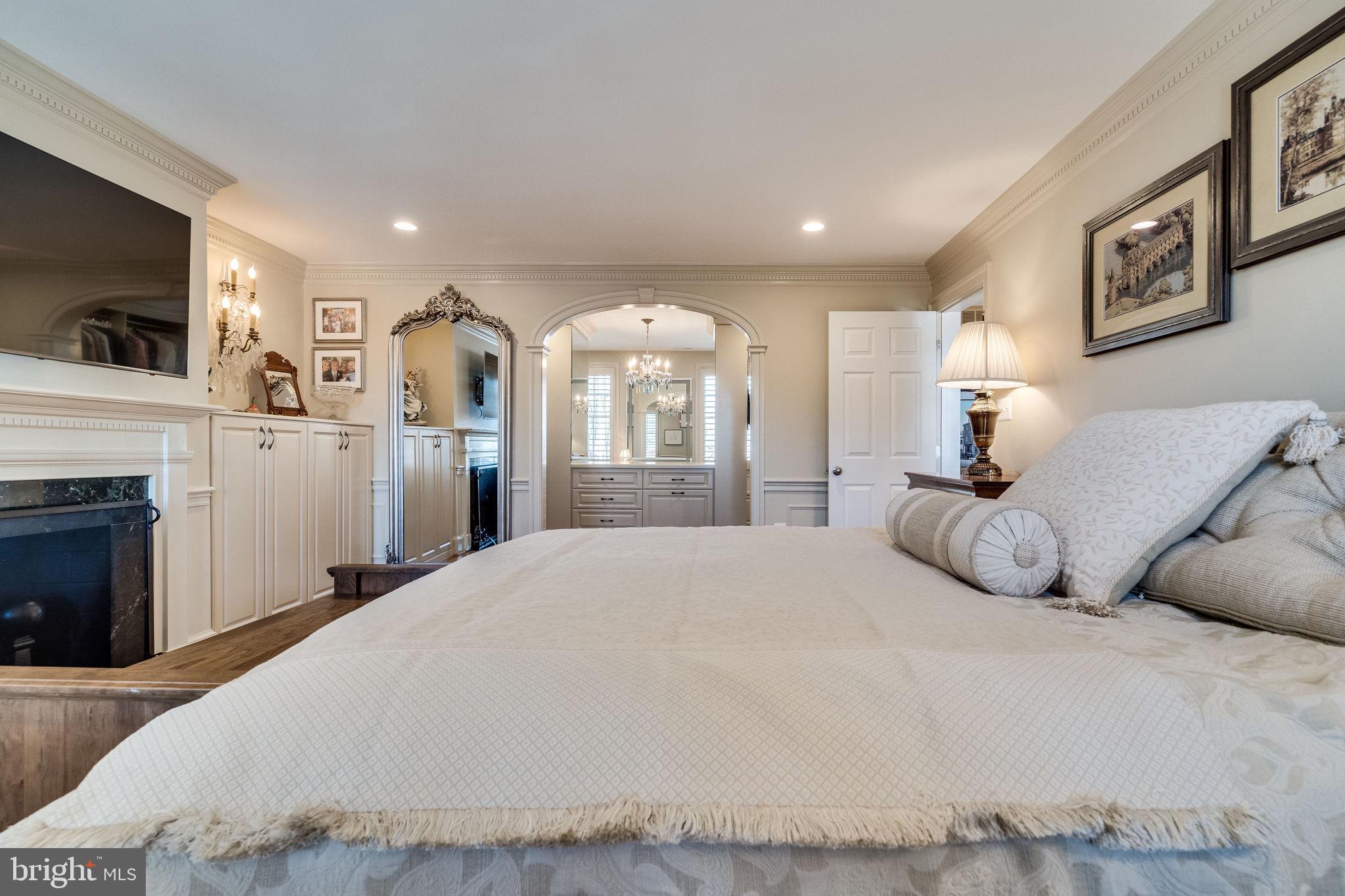 OLD TOWN ALEXANDRIA - Residential