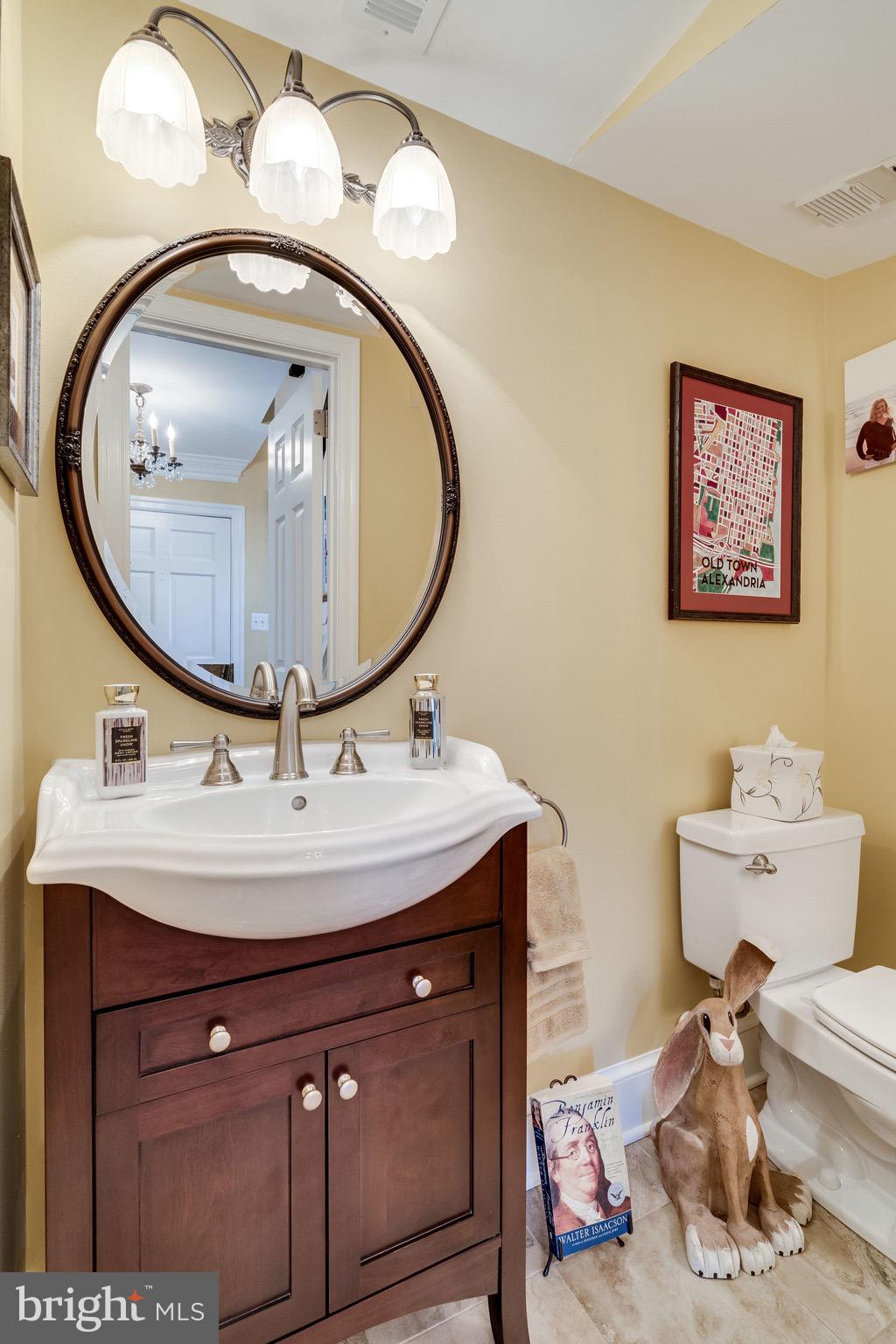 OLD TOWN ALEXANDRIA - Residential