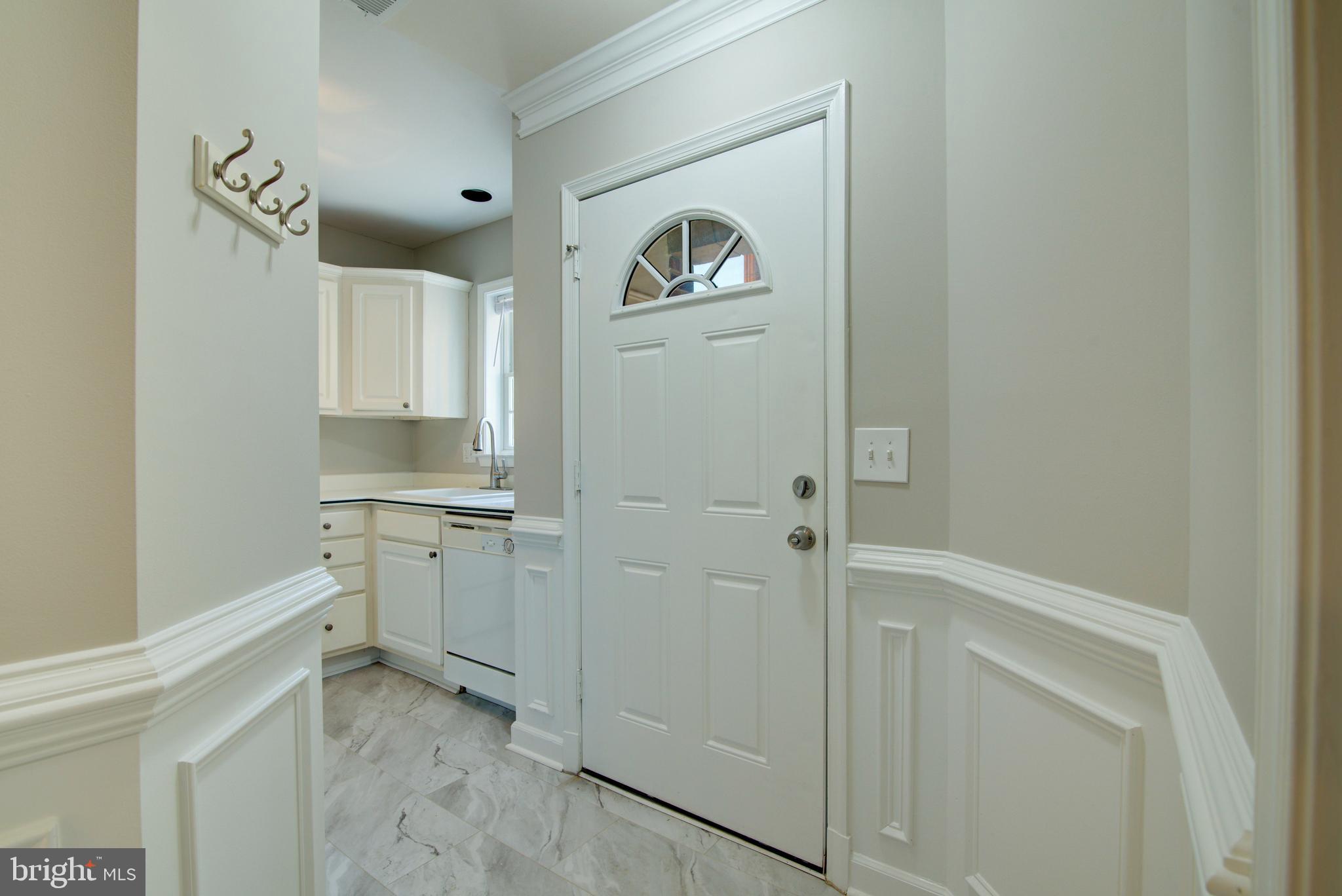 6908 FAIRFAX DRIVE 100