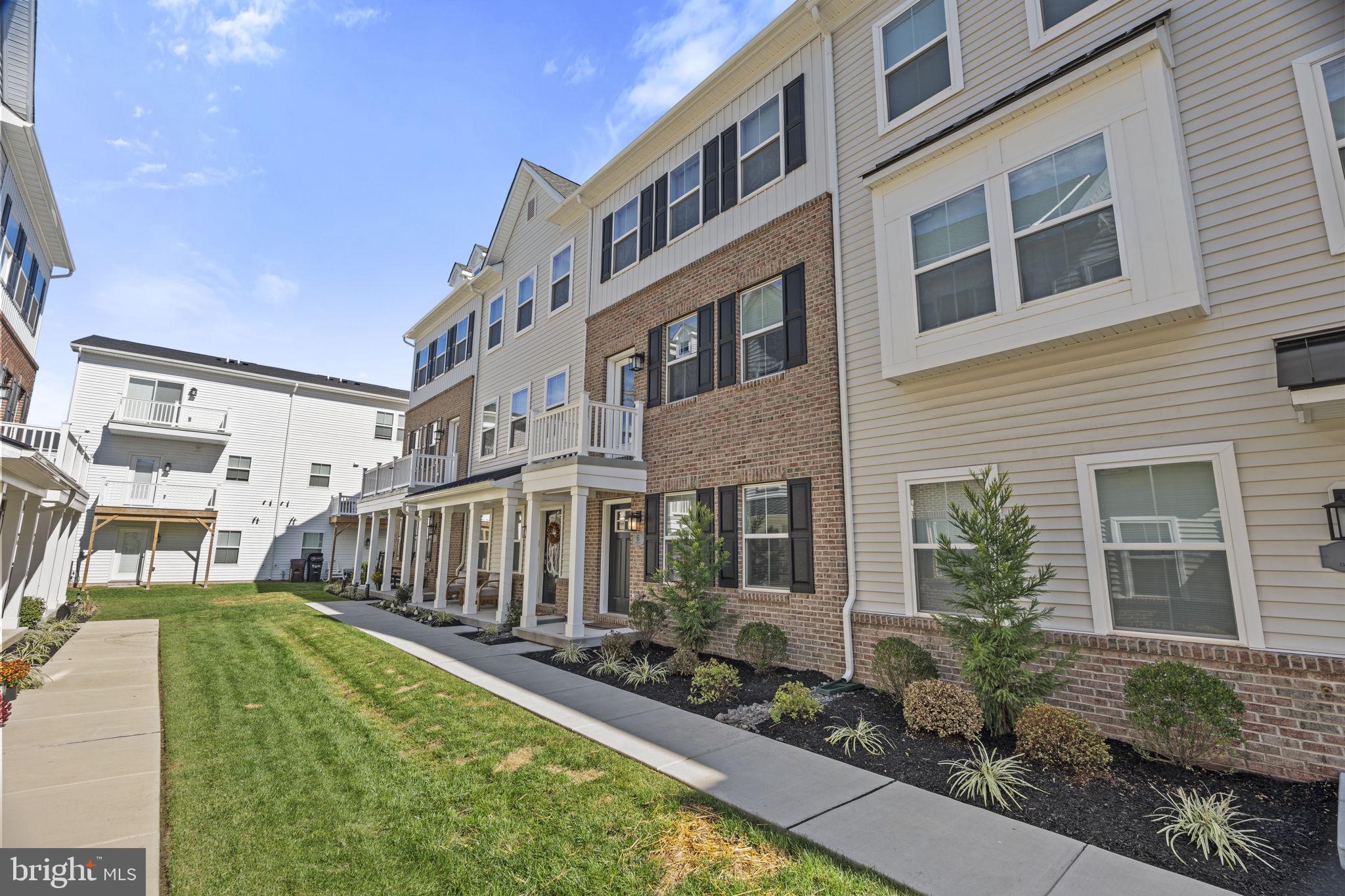 6 GRIFFITH COURT