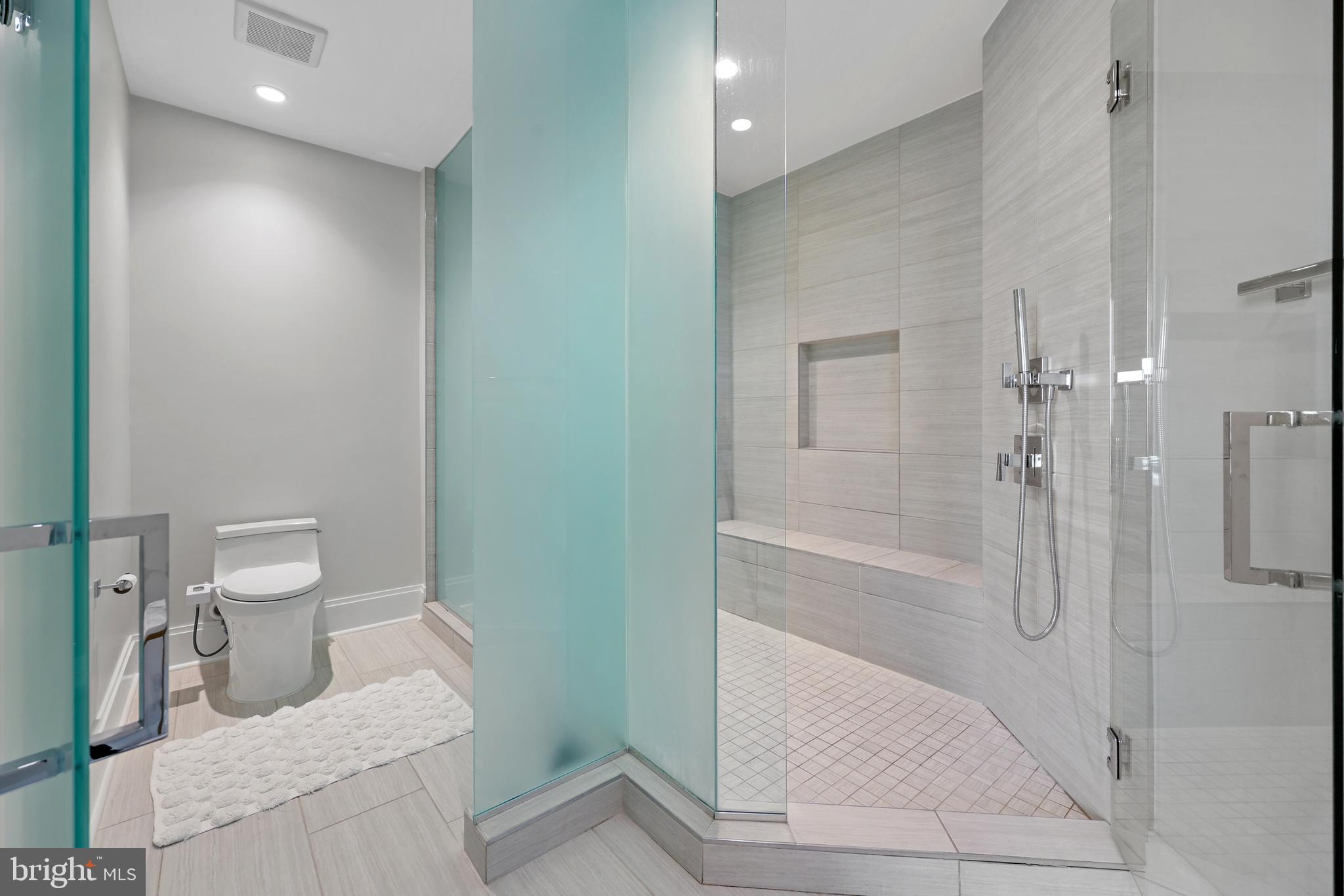 TYSONS CORNER - Residential Lease