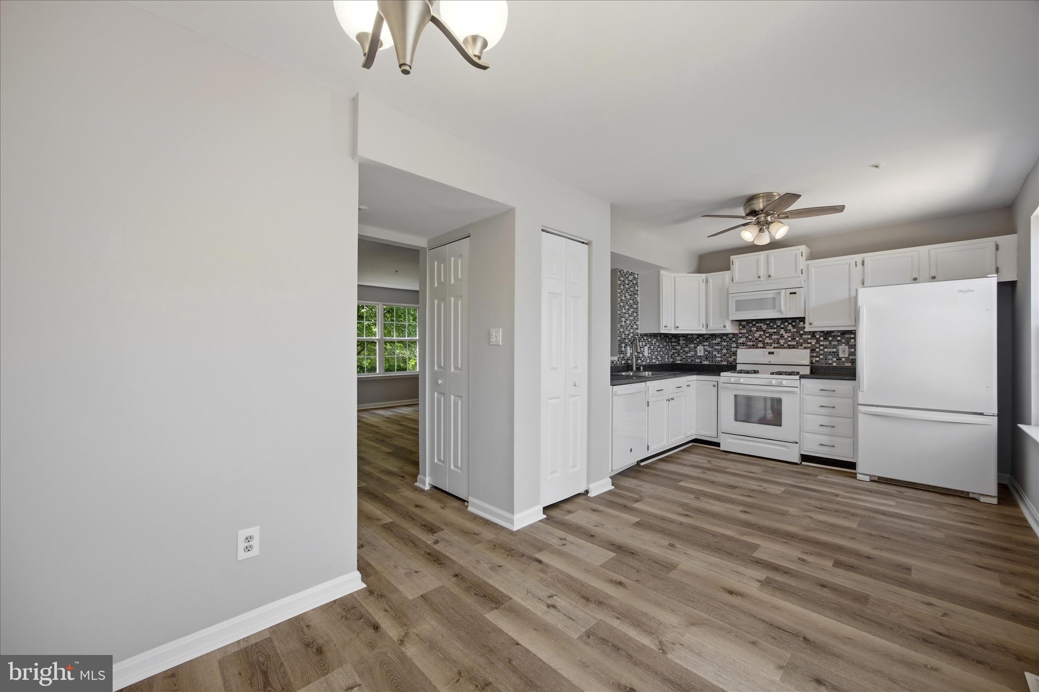BLUEGRASS HEIGHTS - Residential