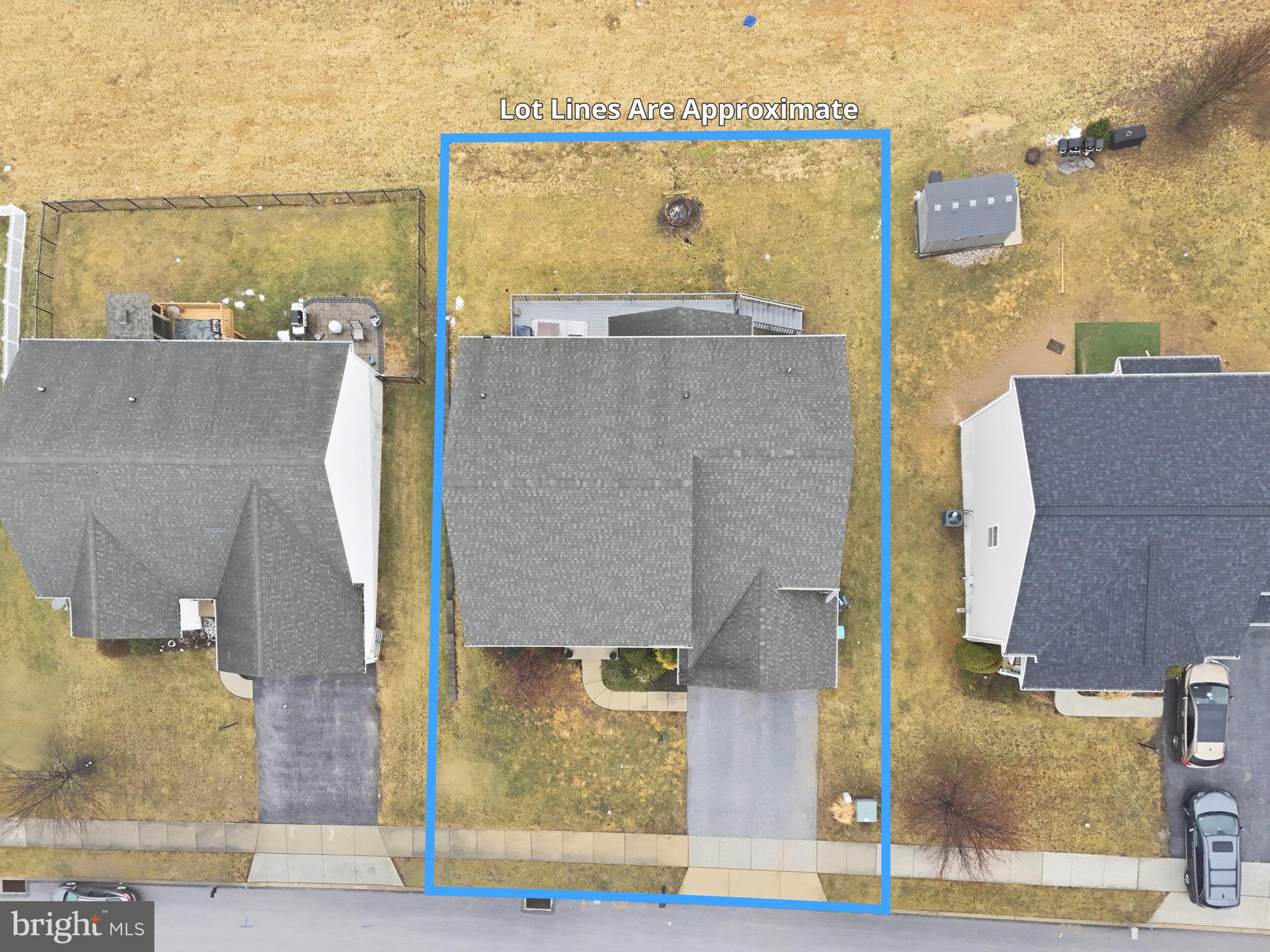 LAUREL VISTAS - Residential