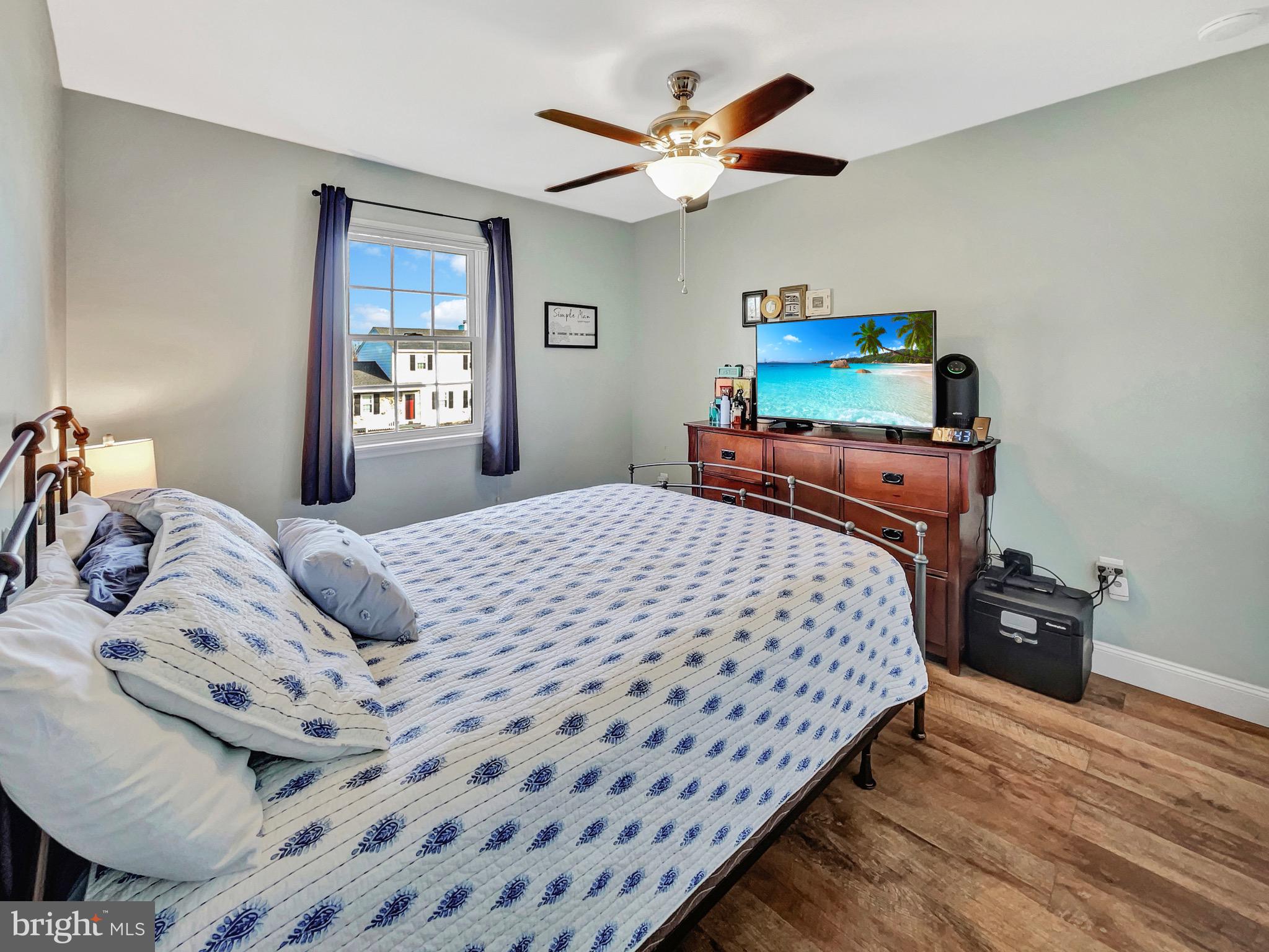 MAIDENCREEK - Residential