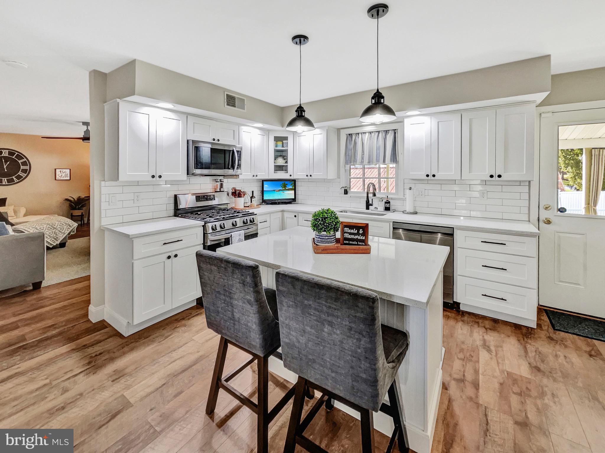 MAIDENCREEK - Residential