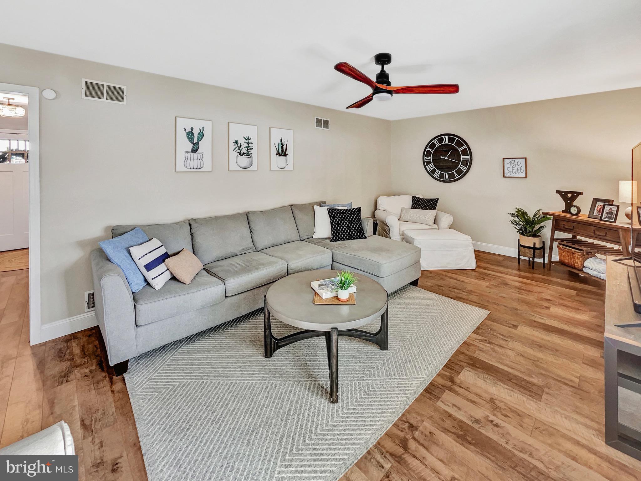 MAIDENCREEK - Residential