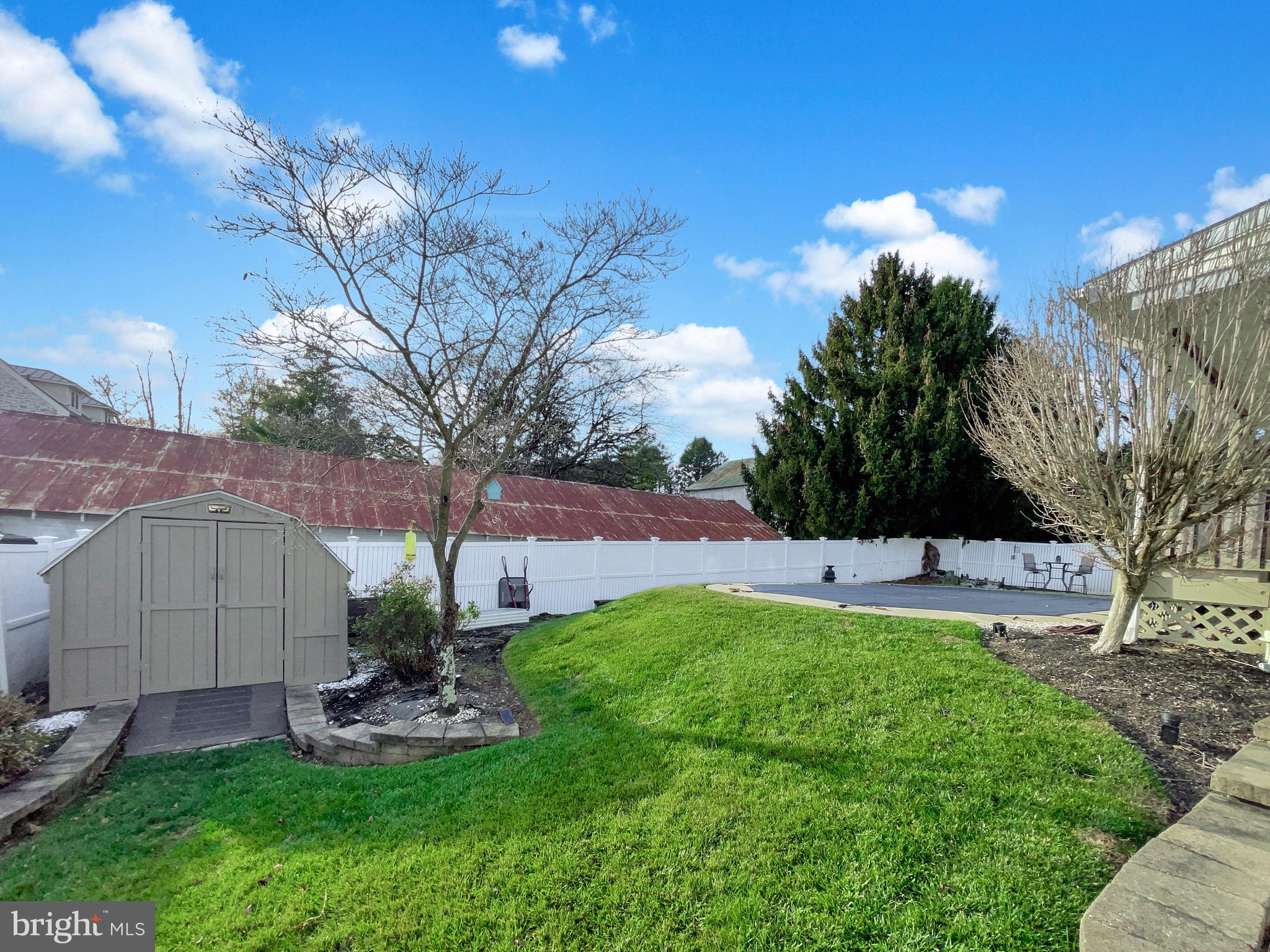 MAIDENCREEK - Residential