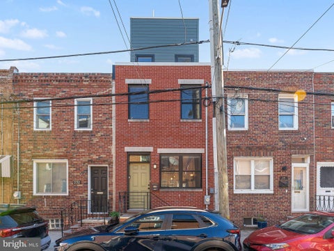 Townhouse For Sale - 234 Mcclellan Street<br/> Philadelphia County, PHILADELPHIA, PA 19148