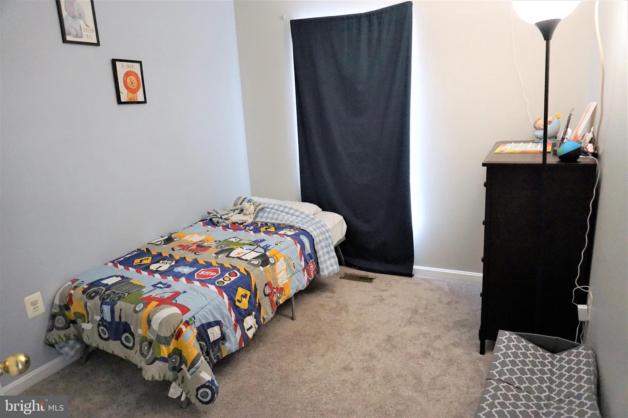 NORTH CROSSING - Residential