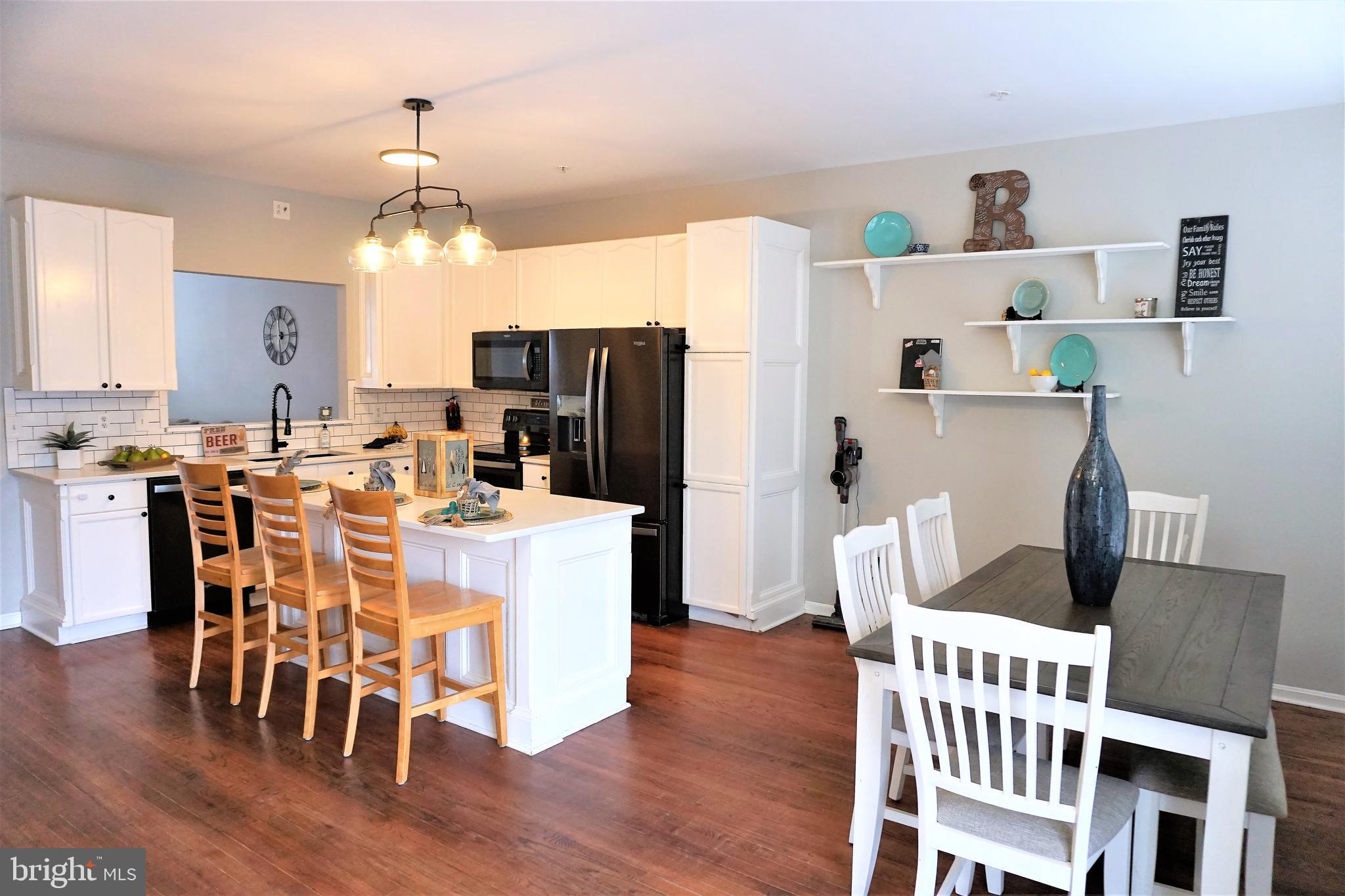 NORTH CROSSING - Residential