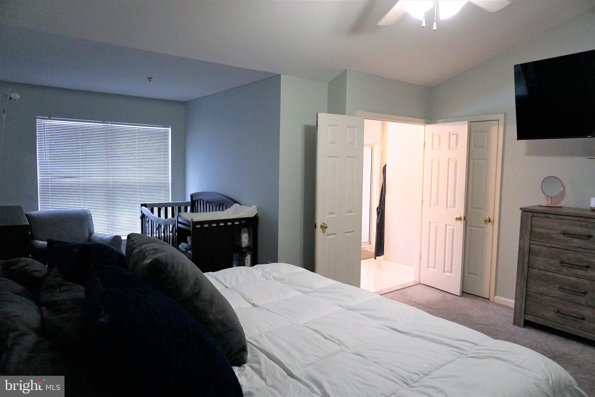 NORTH CROSSING - Residential