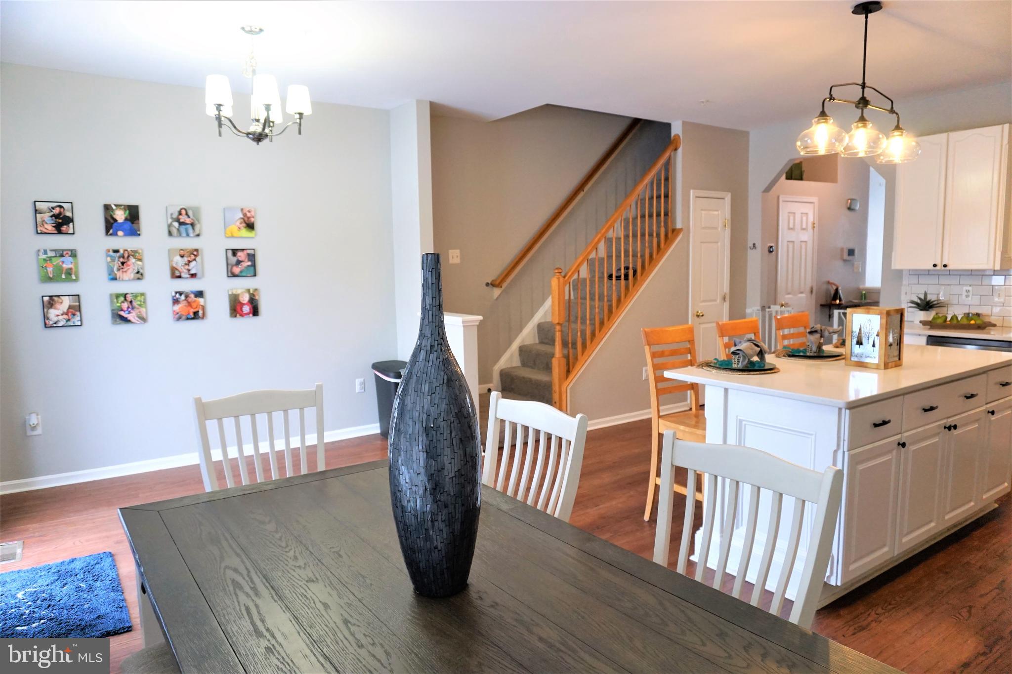 NORTH CROSSING - Residential