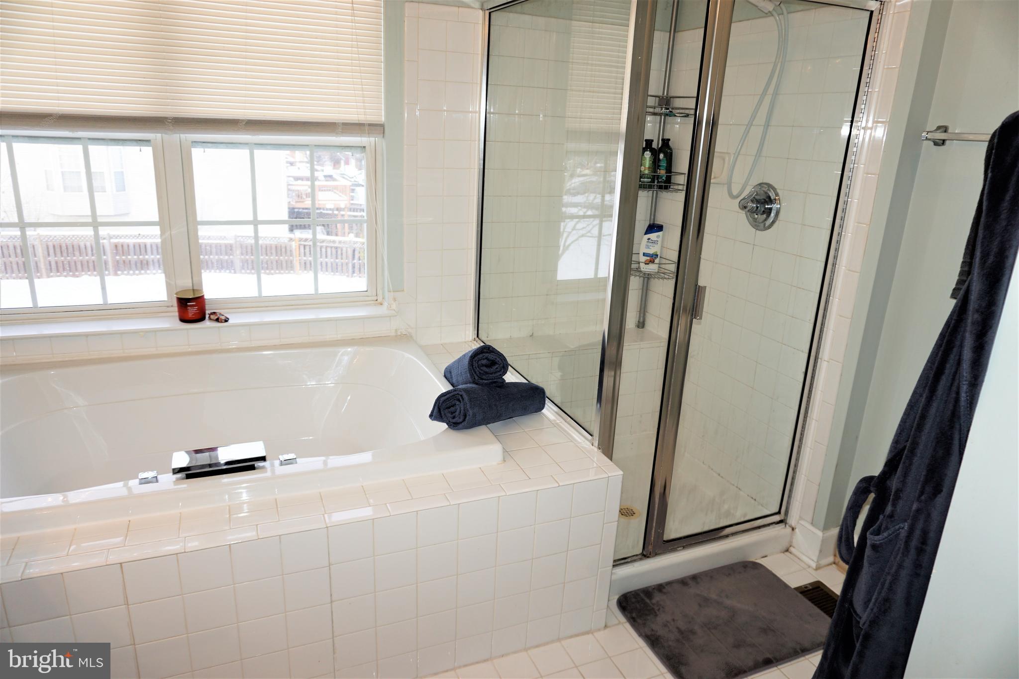 NORTH CROSSING - Residential